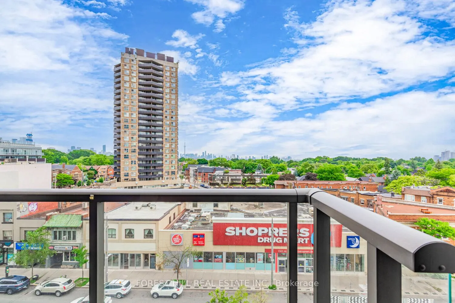 530 St. Clair Avenue W, #508