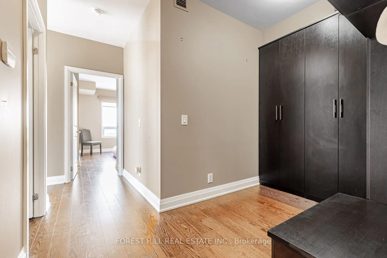 530 St. Clair Avenue W, #508