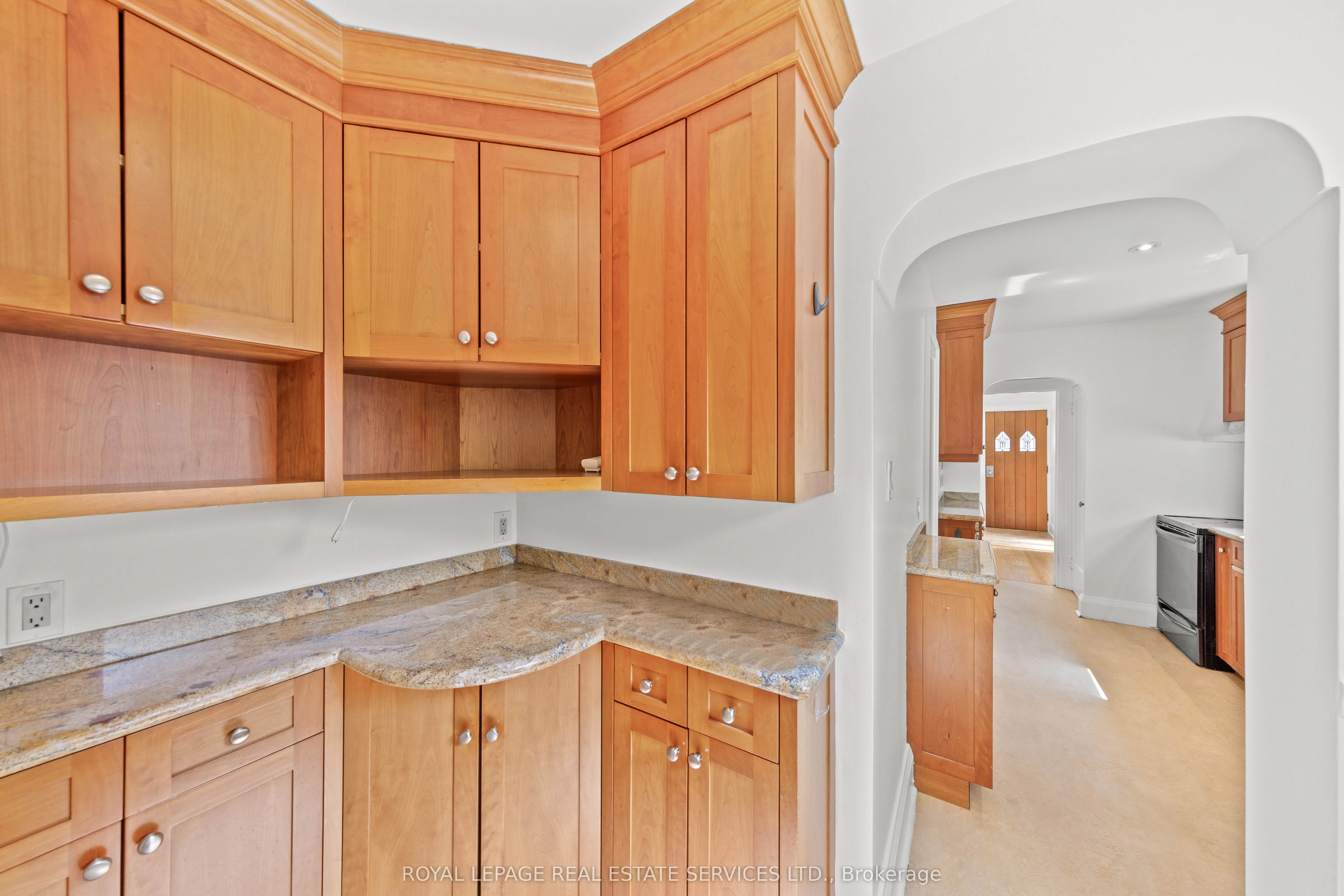 9 Duplex Crescent