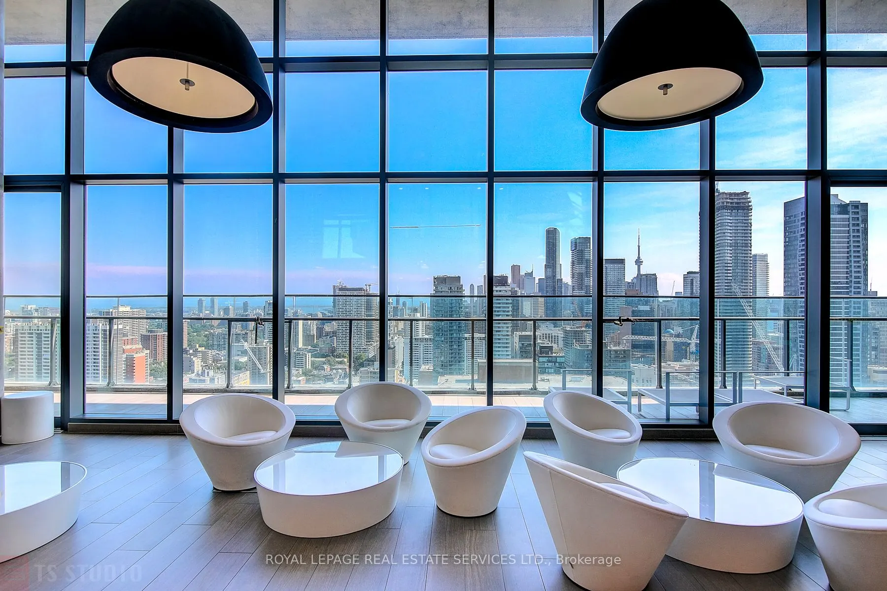 45 CHARLES Street E, #4111