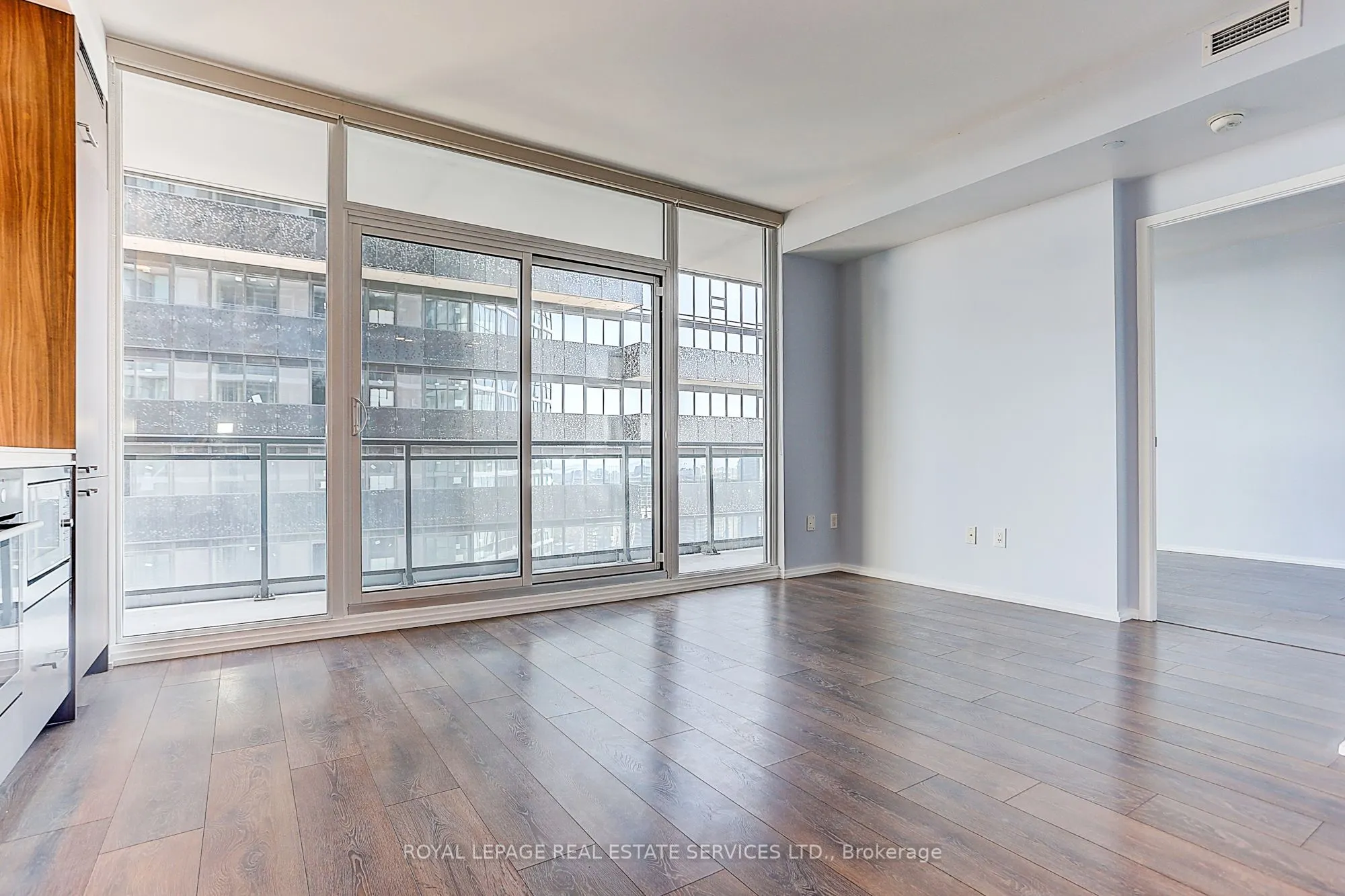 45 CHARLES Street E, #4111