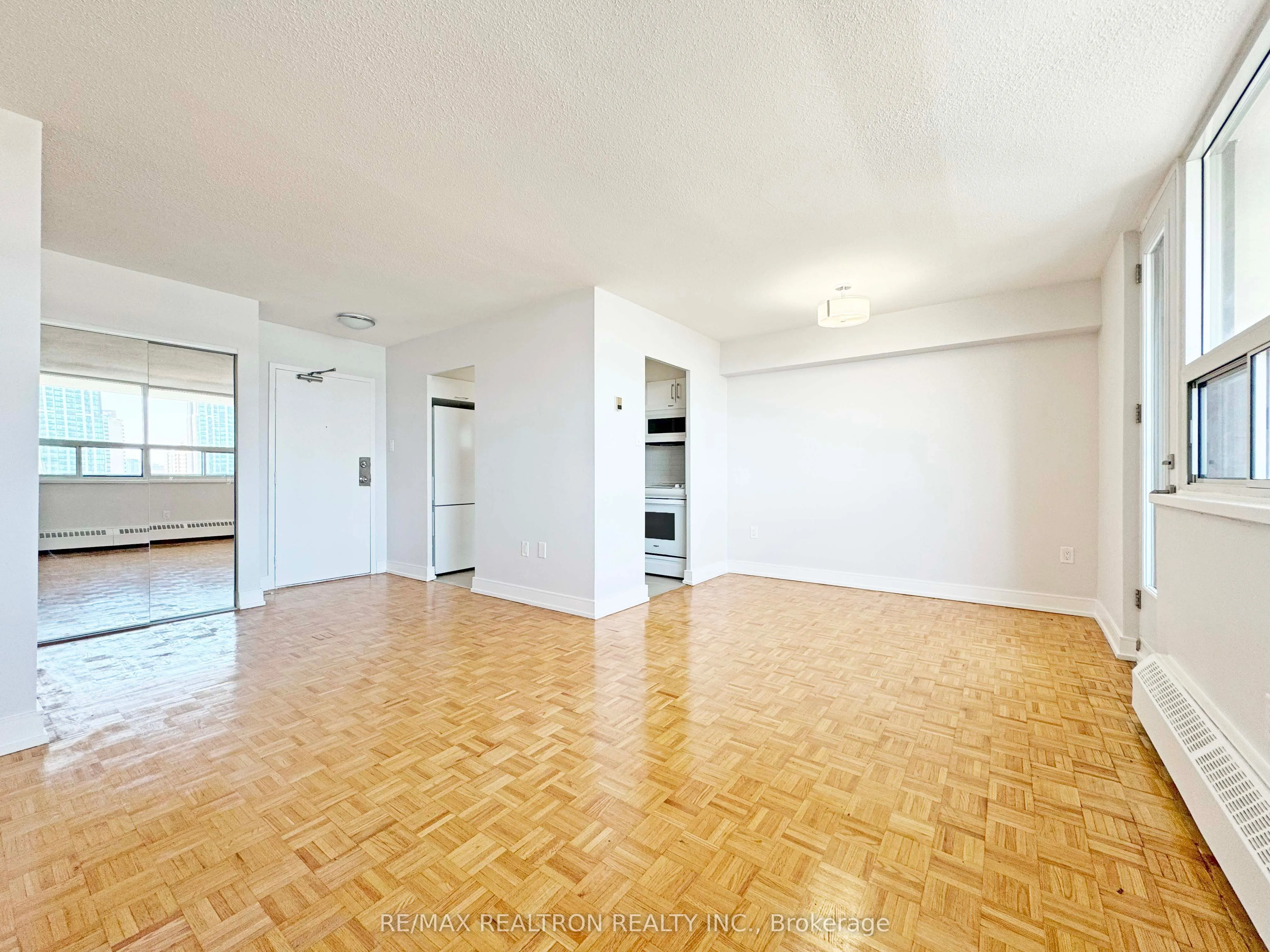 1500 Bathurst Street, #1108