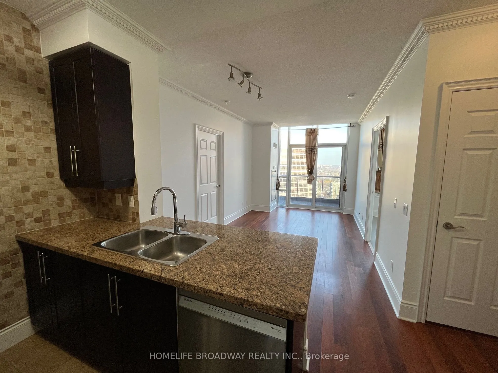 25 Greenview Avenue, #PH25