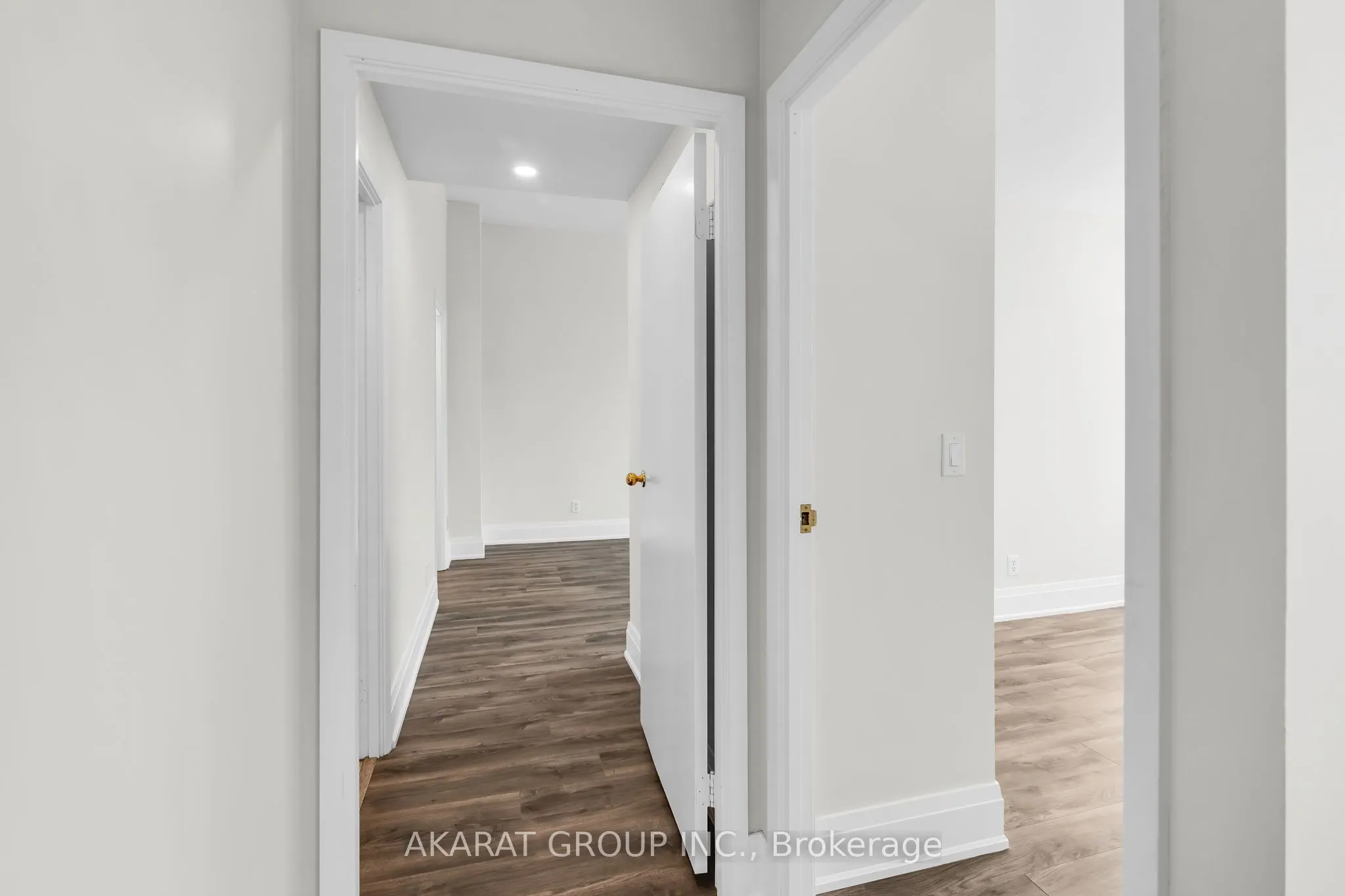 1901 Yonge Street, #703