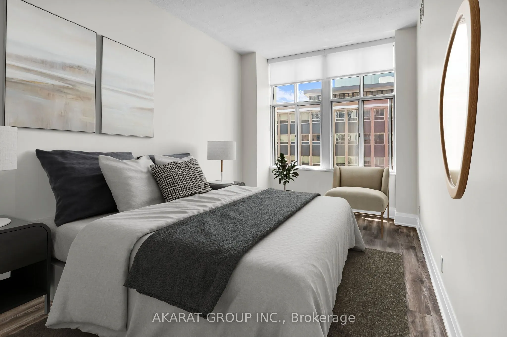 1901 Yonge Street, #703