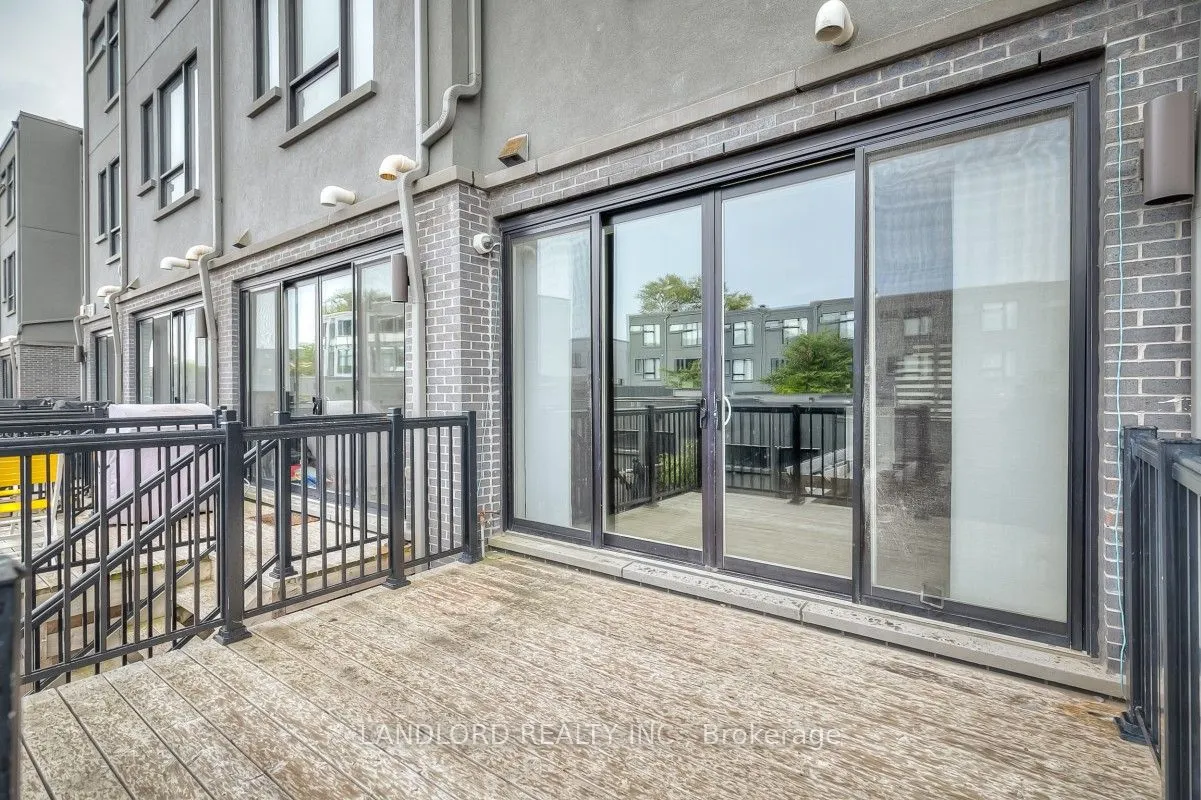 289 Roxton Road