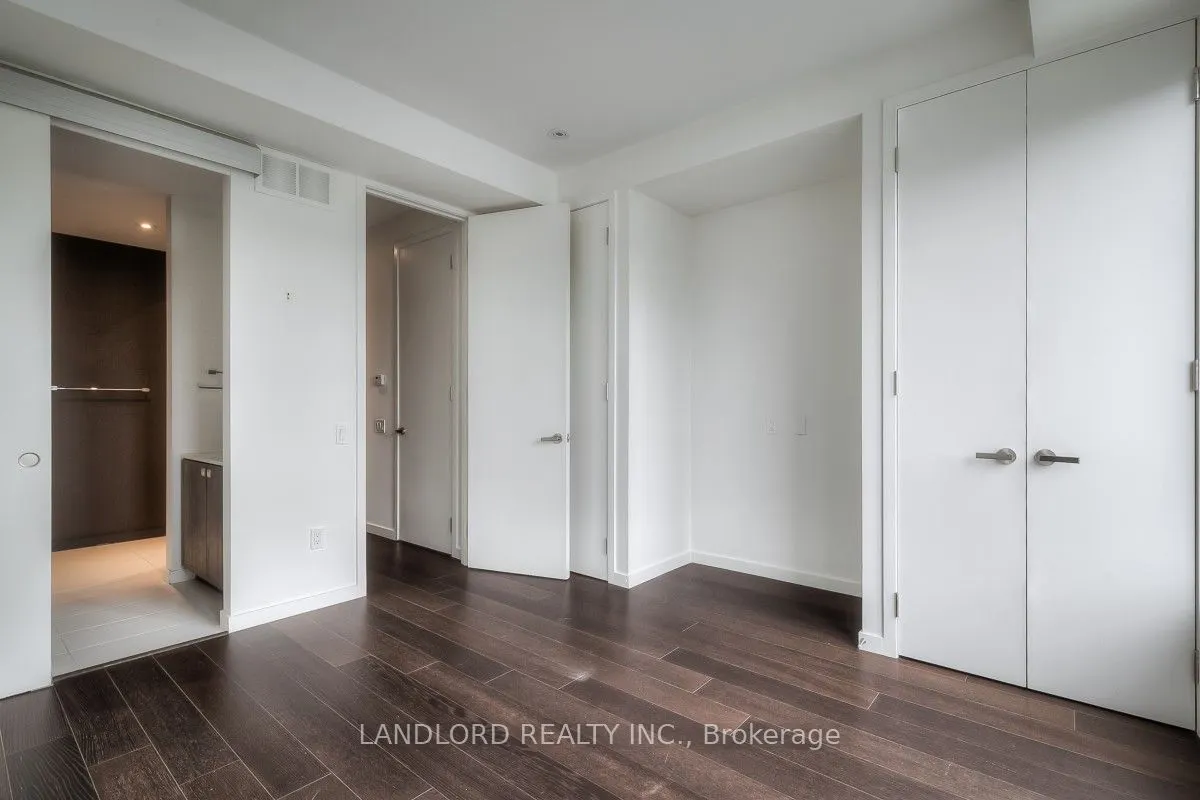 289 Roxton Road