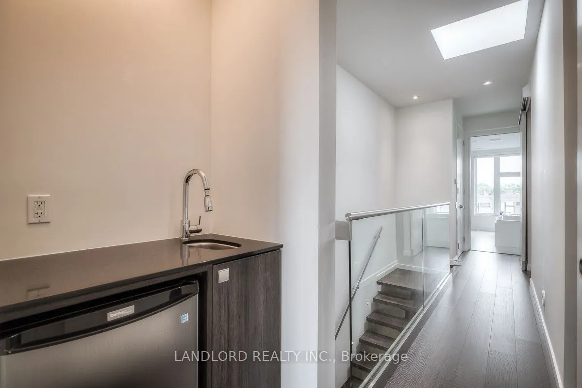 289 Roxton Road