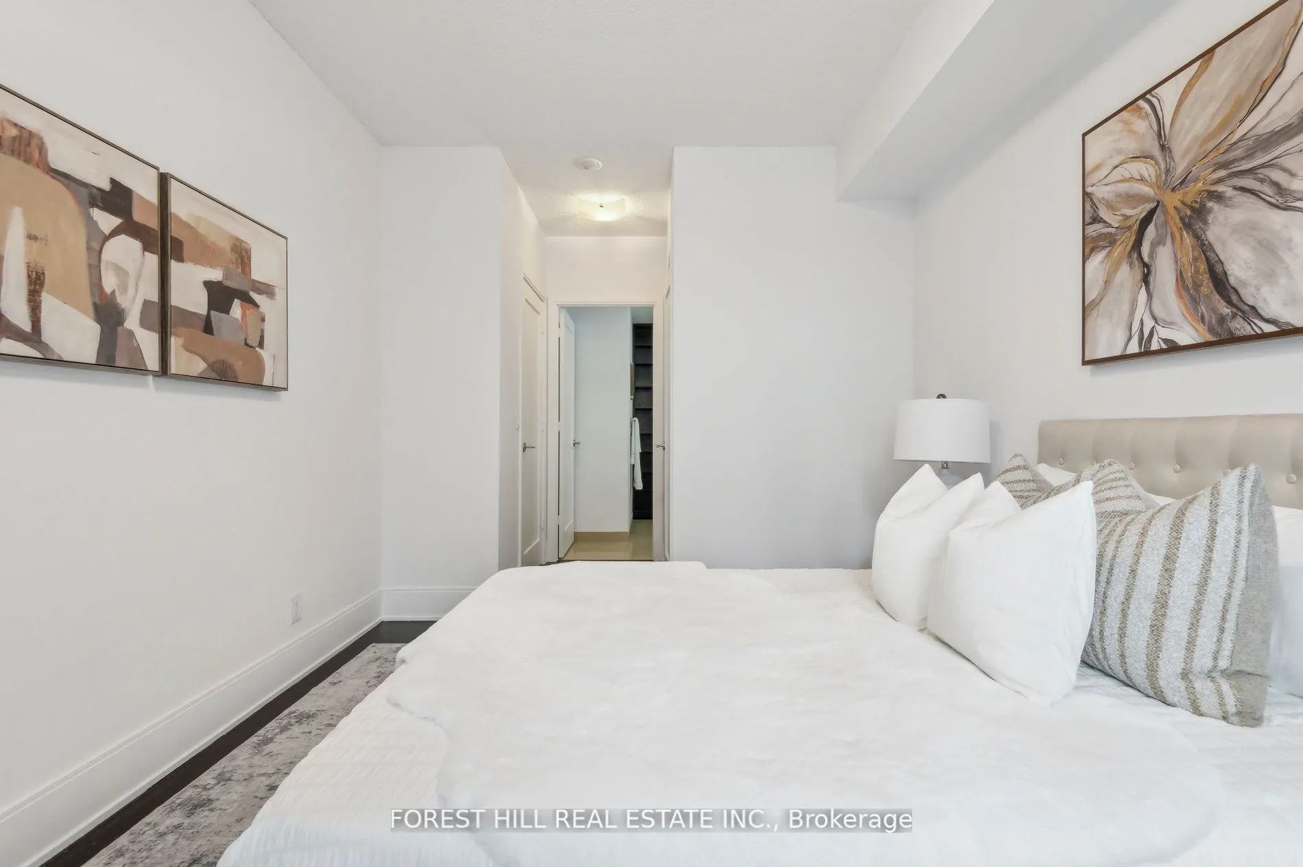 70 Roehampton Avenue, #713