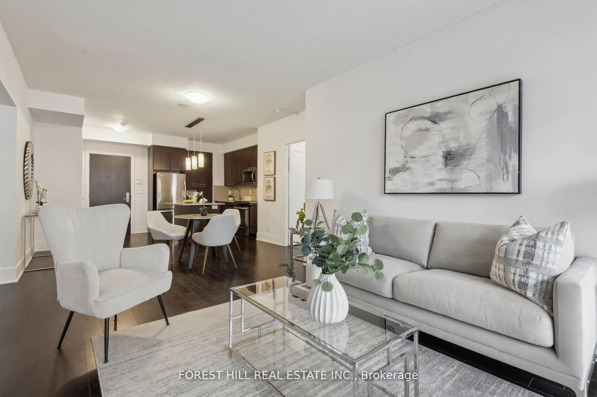 70 Roehampton Avenue, #713