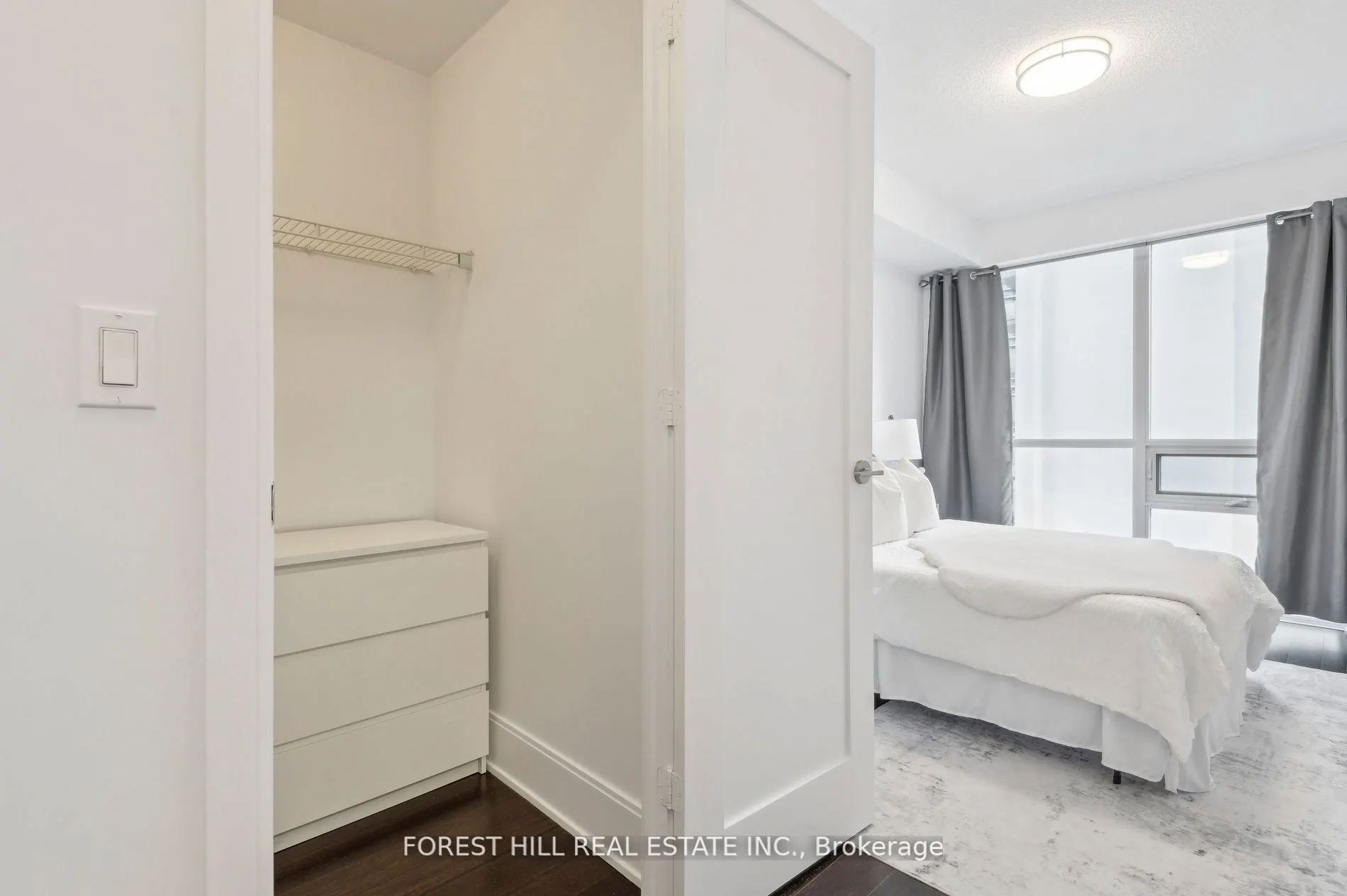 70 Roehampton Avenue, #713