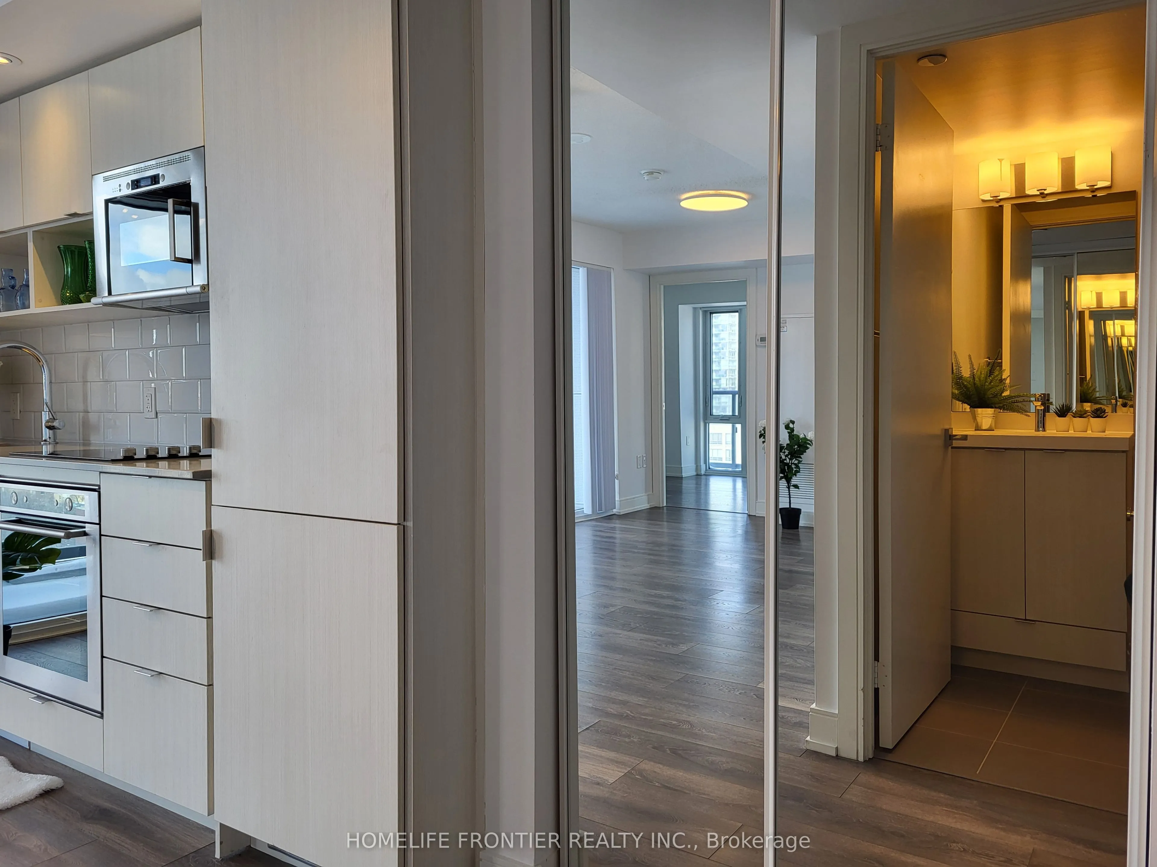 89 Mcgill Street, #1705