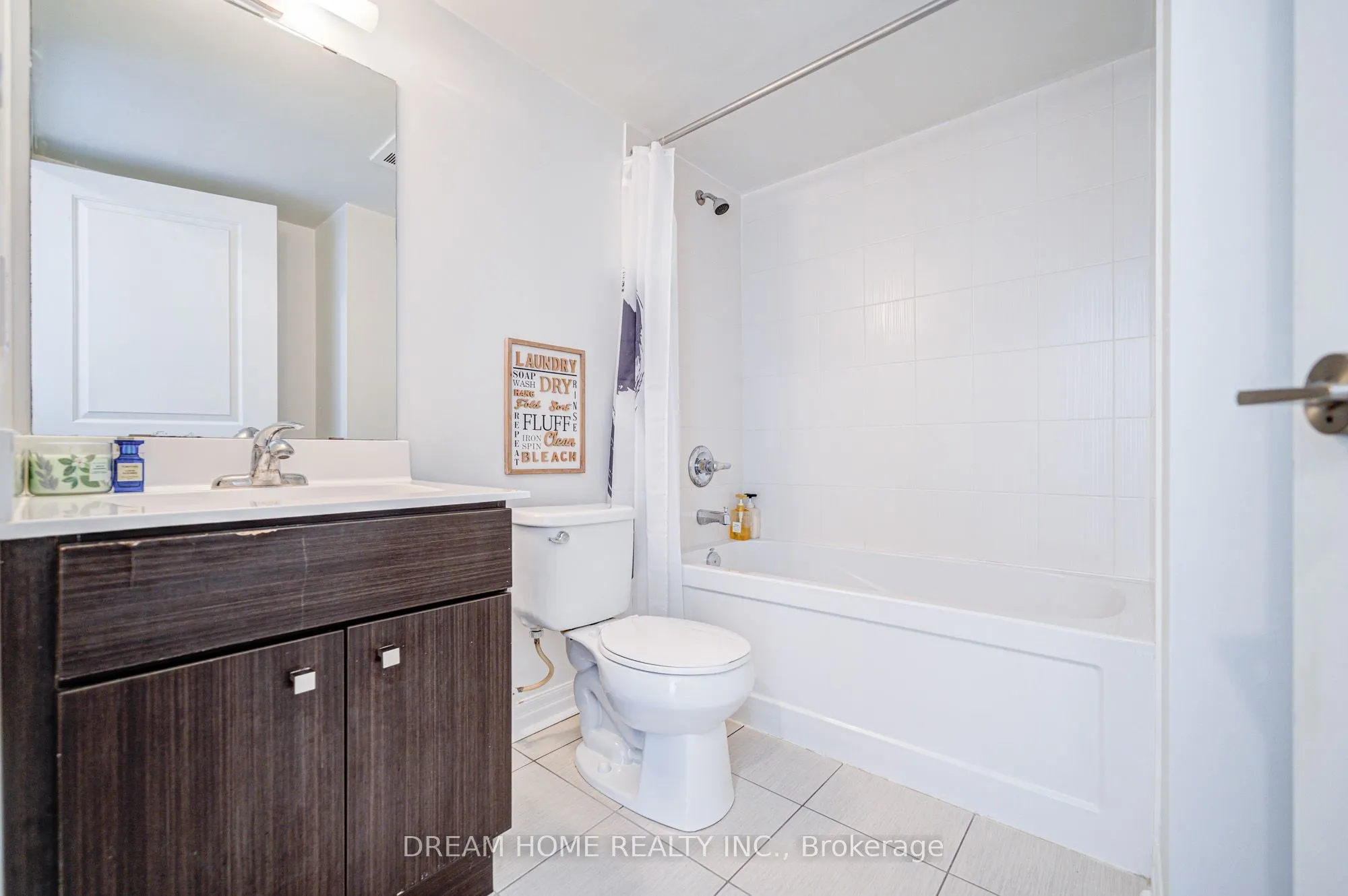 2015 Sheppard Avenue E, #904