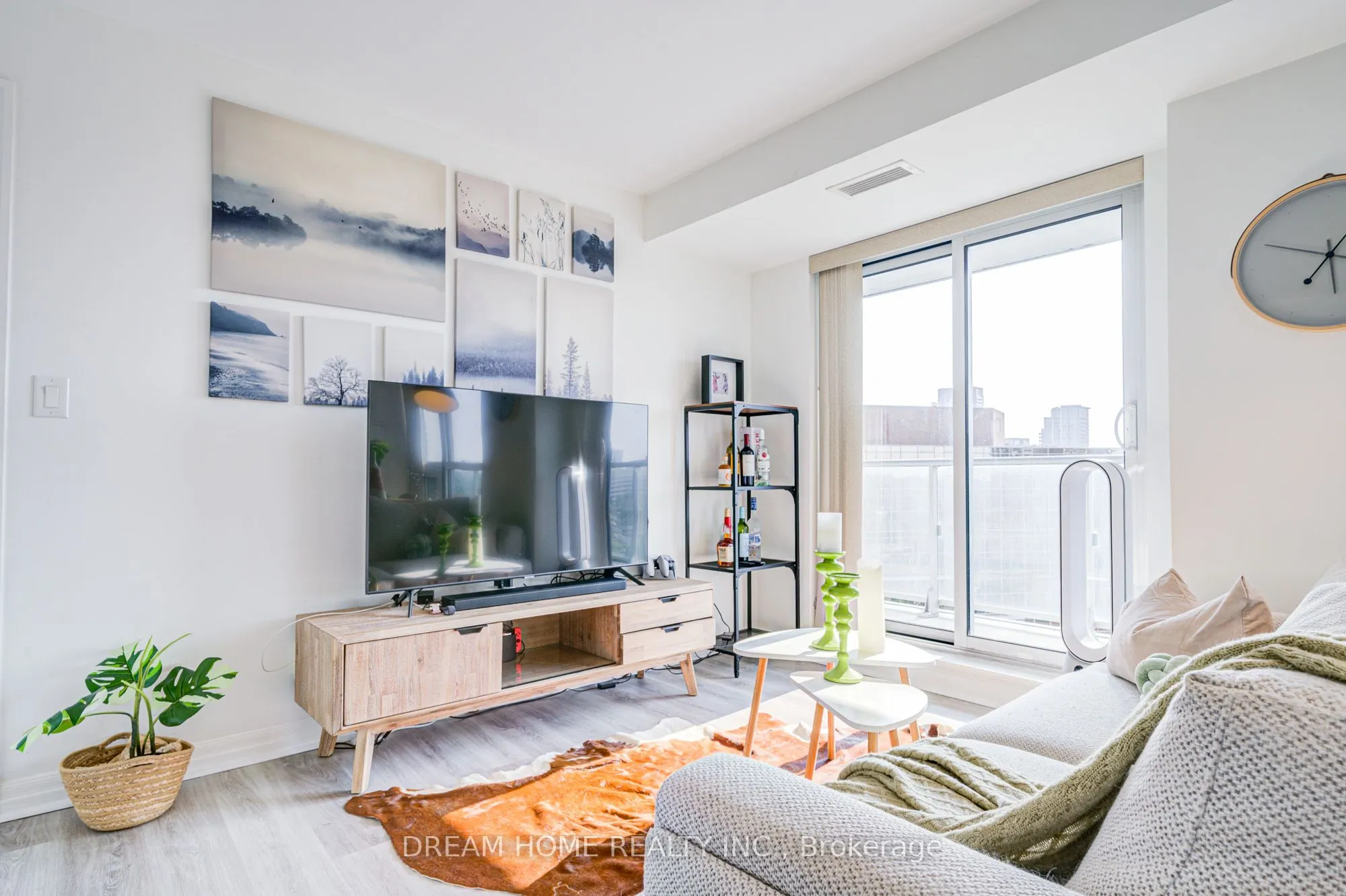 2015 Sheppard Avenue E, #904