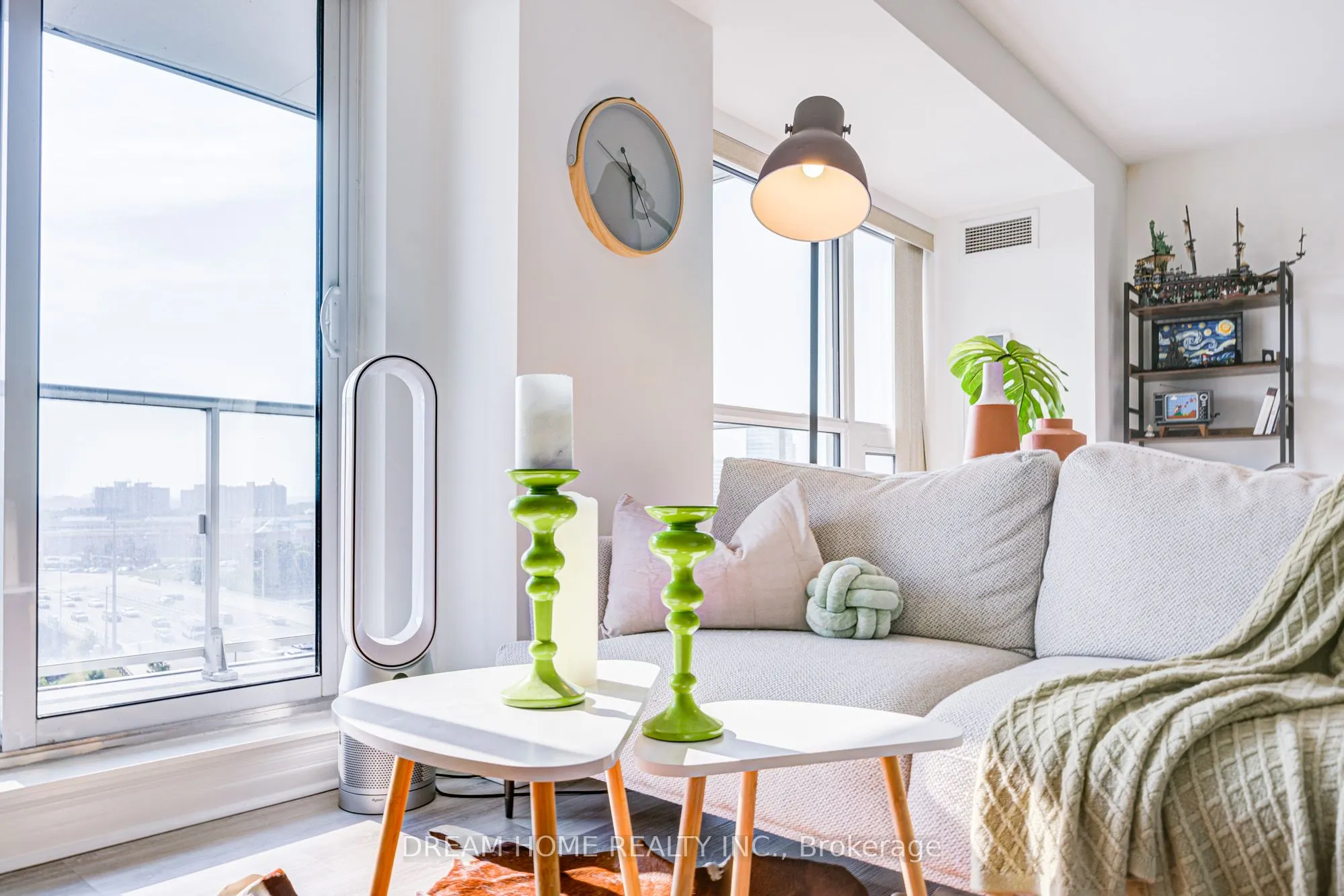 2015 Sheppard Avenue E, #904