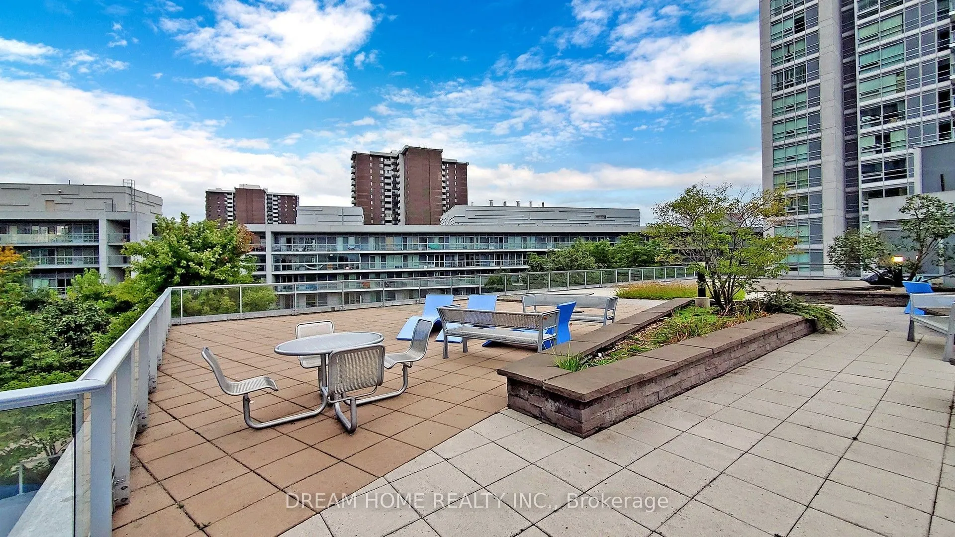 2015 Sheppard Avenue E, #904
