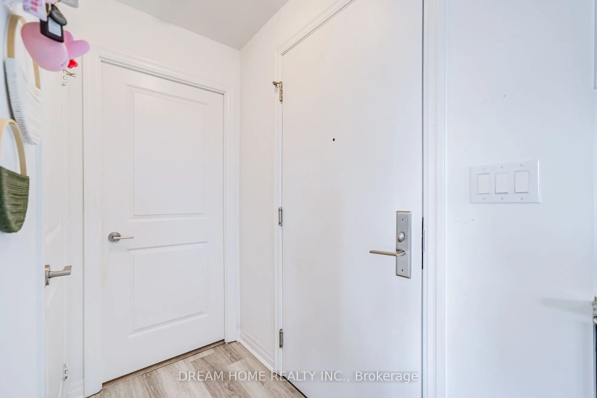 2015 Sheppard Avenue E, #904