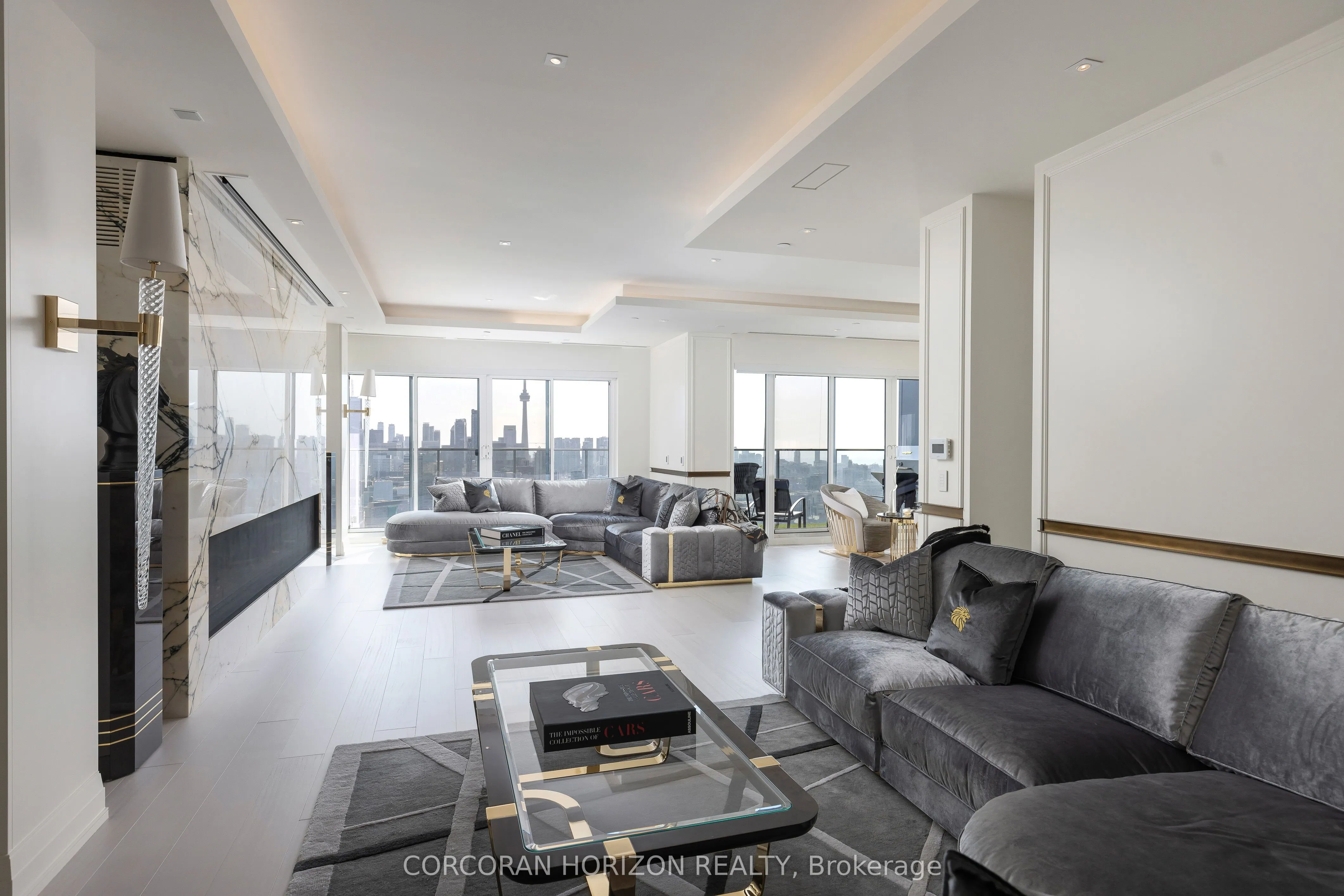 200 Cumberland Street, #3802