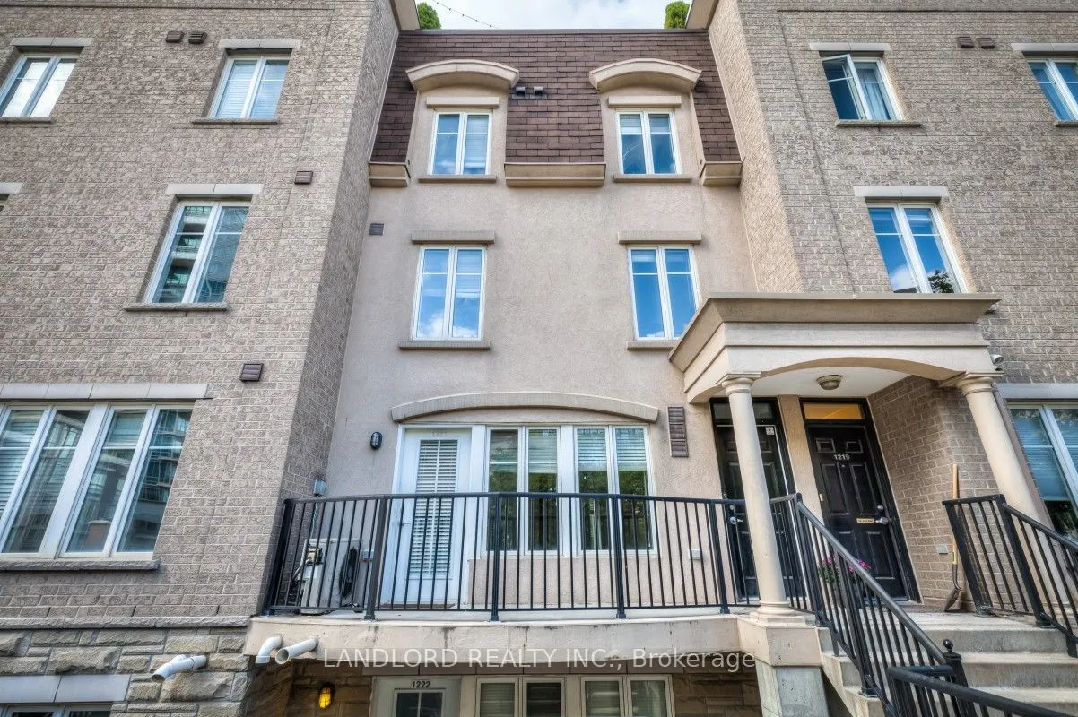 21 Pirandello Street, #1221