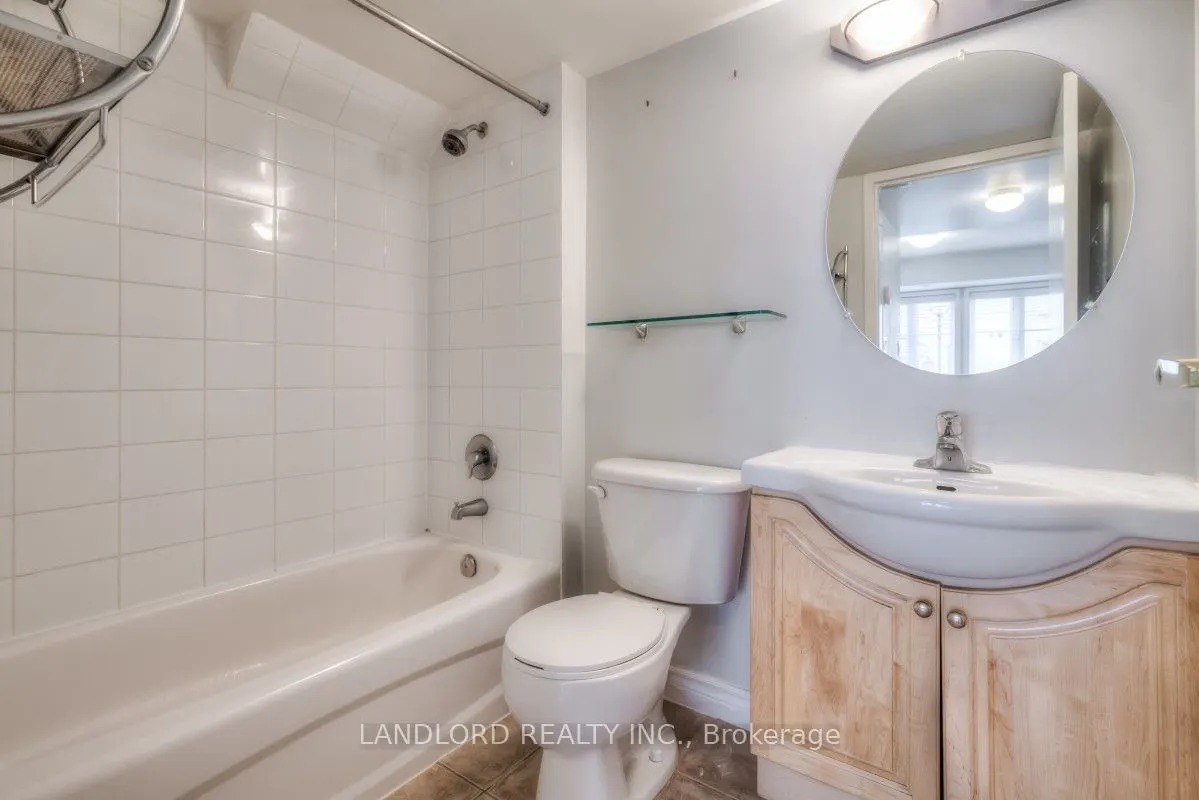 21 Pirandello Street, #1221