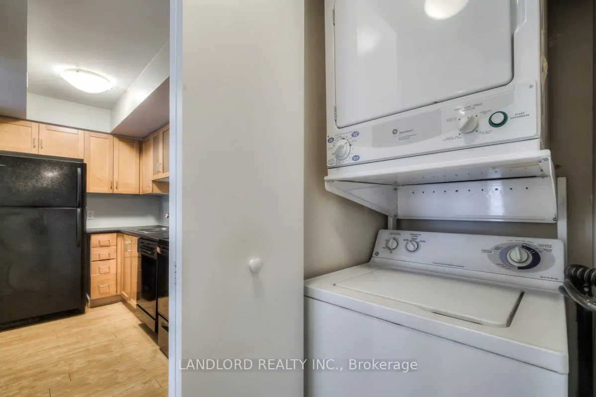 21 Pirandello Street, #1221