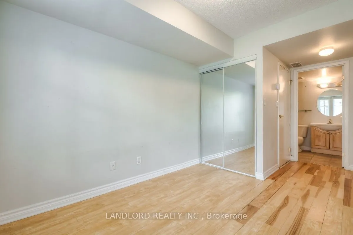 21 Pirandello Street, #1221