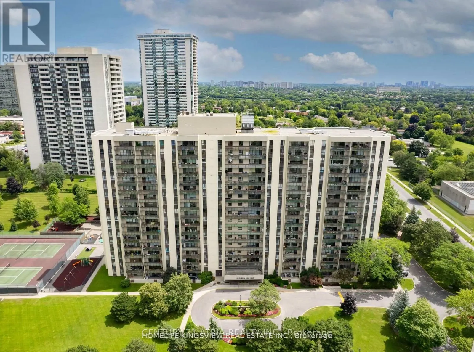 350 Seneca Hill Drive, #814