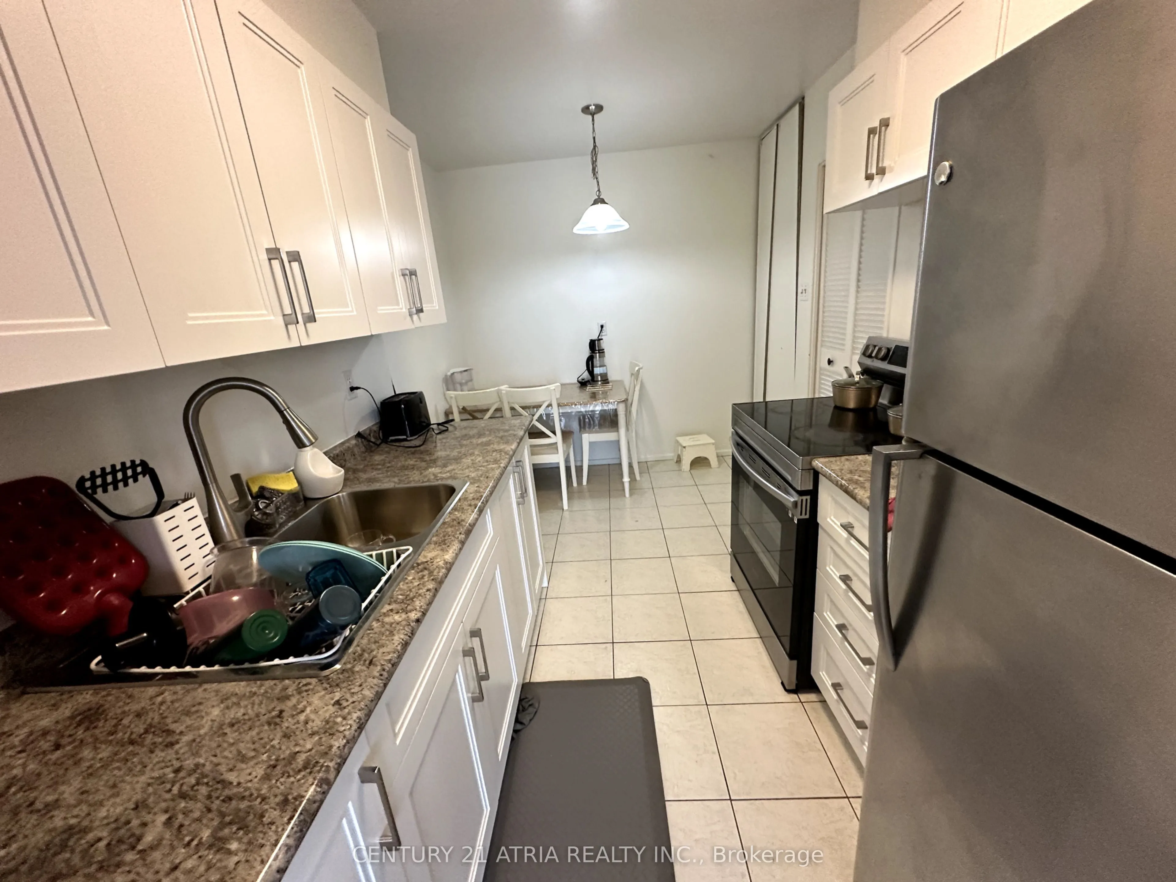 350 Seneca Hill Drive, #814
