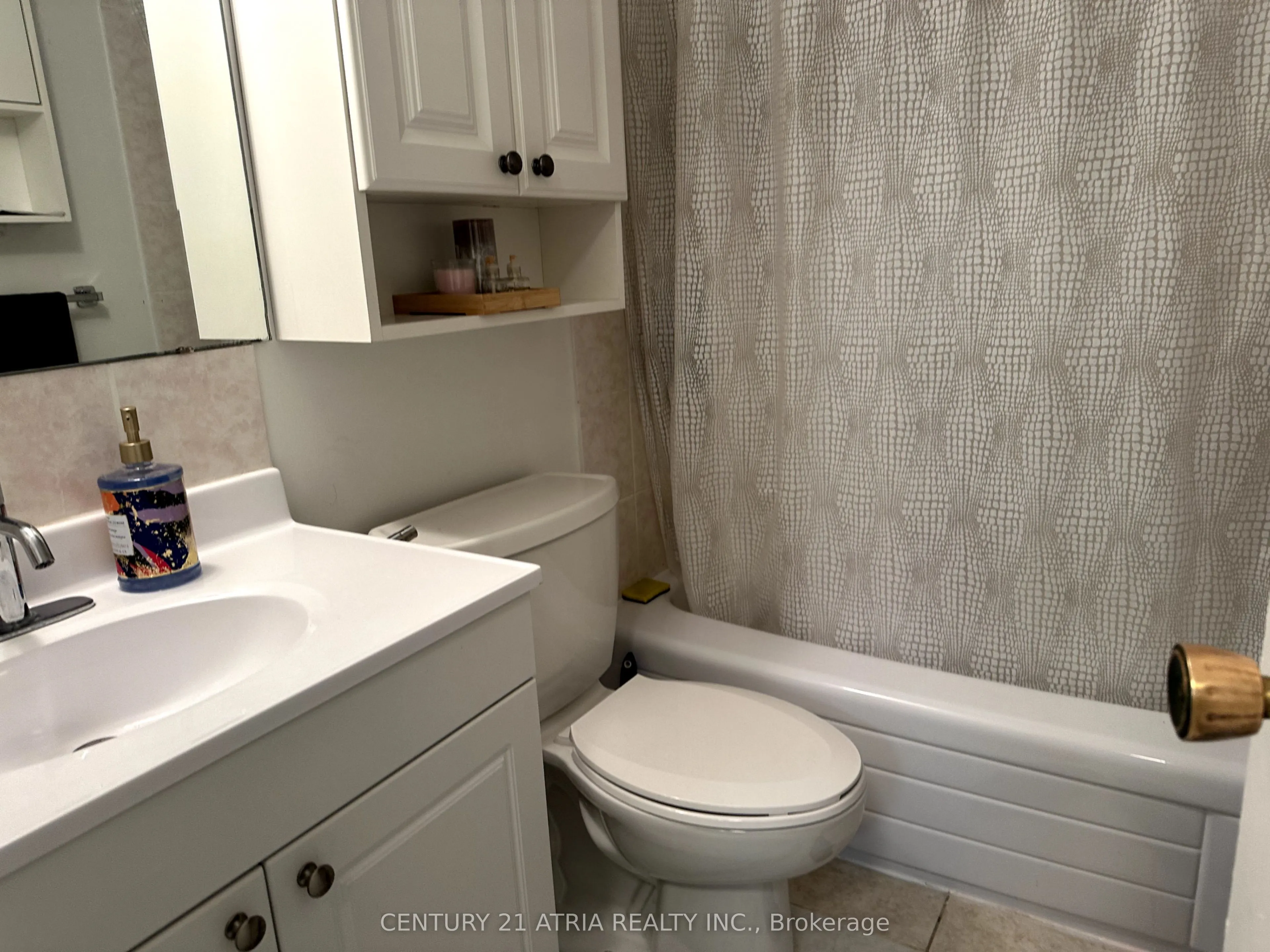 350 Seneca Hill Drive, #814
