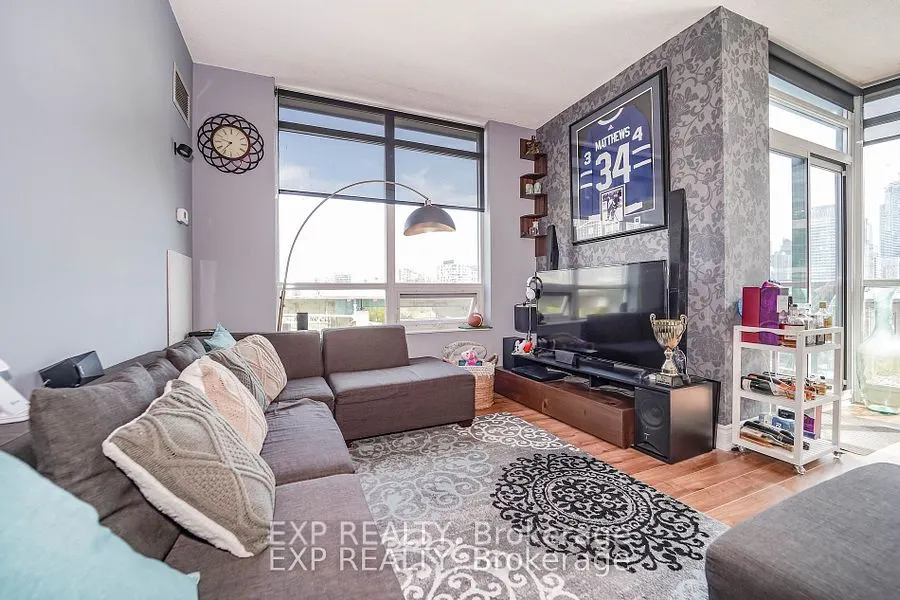 231 Fort York Boulevard, #730