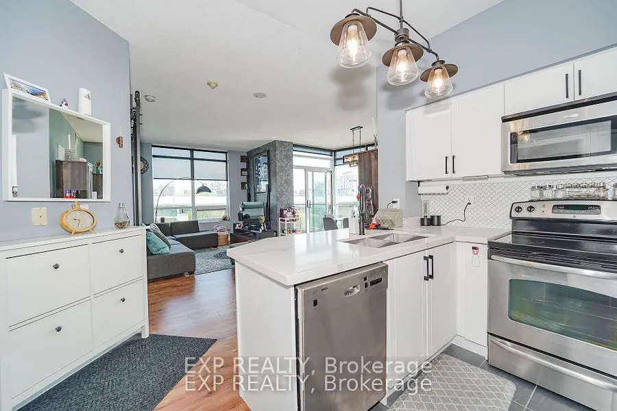 231 Fort York Boulevard, #730