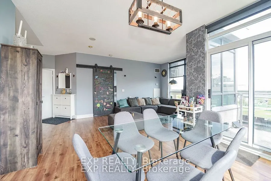 231 Fort York Boulevard, #730