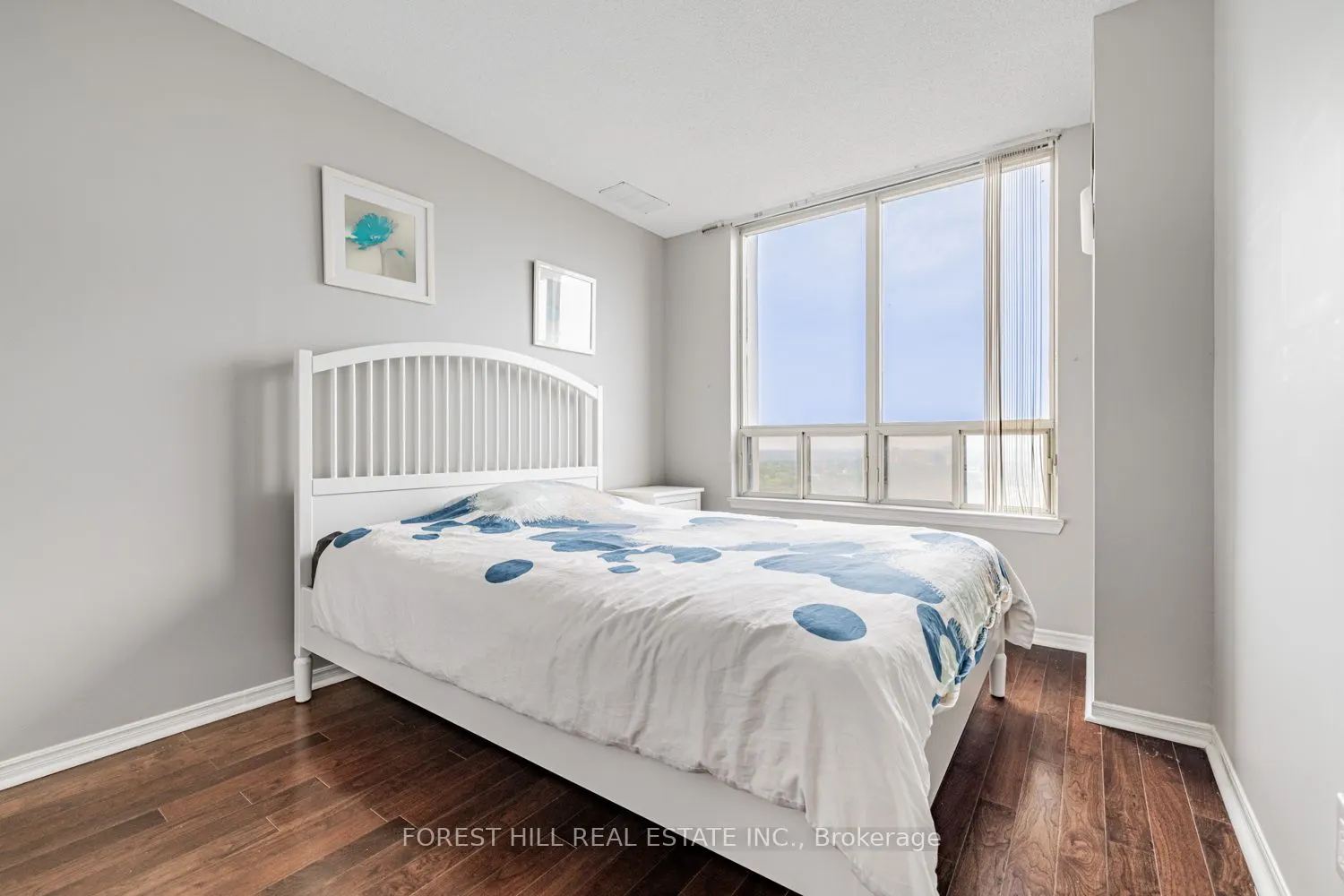 7 Bishop Avenue, #2205