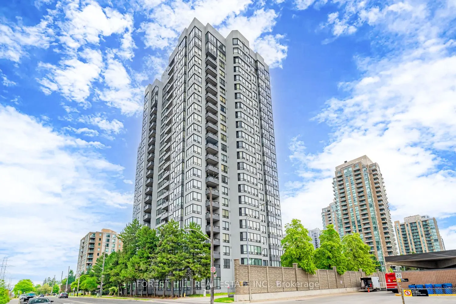 7 Bishop Avenue, #2205