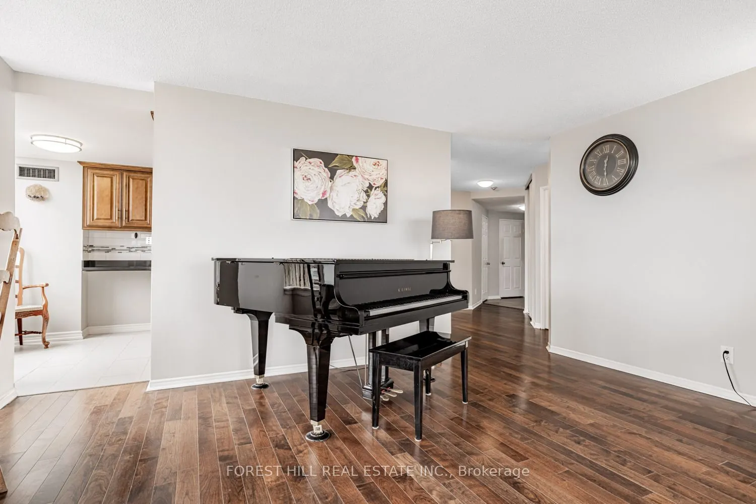 7 Bishop Avenue, #2205