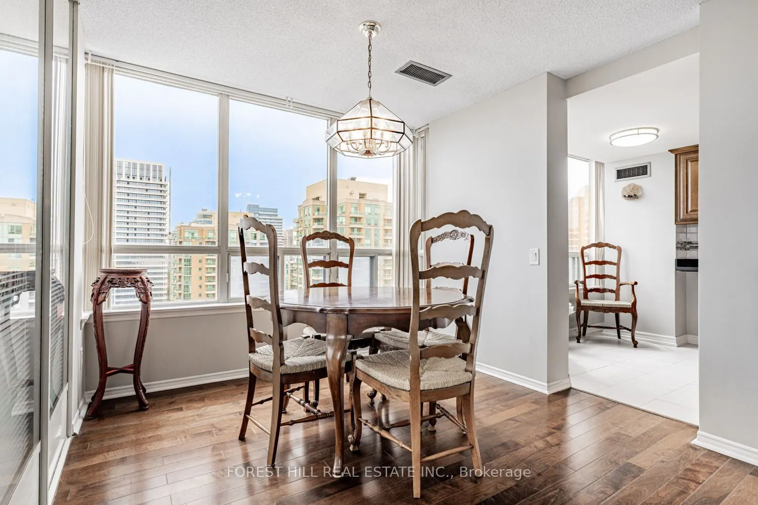 7 Bishop Avenue, #2205