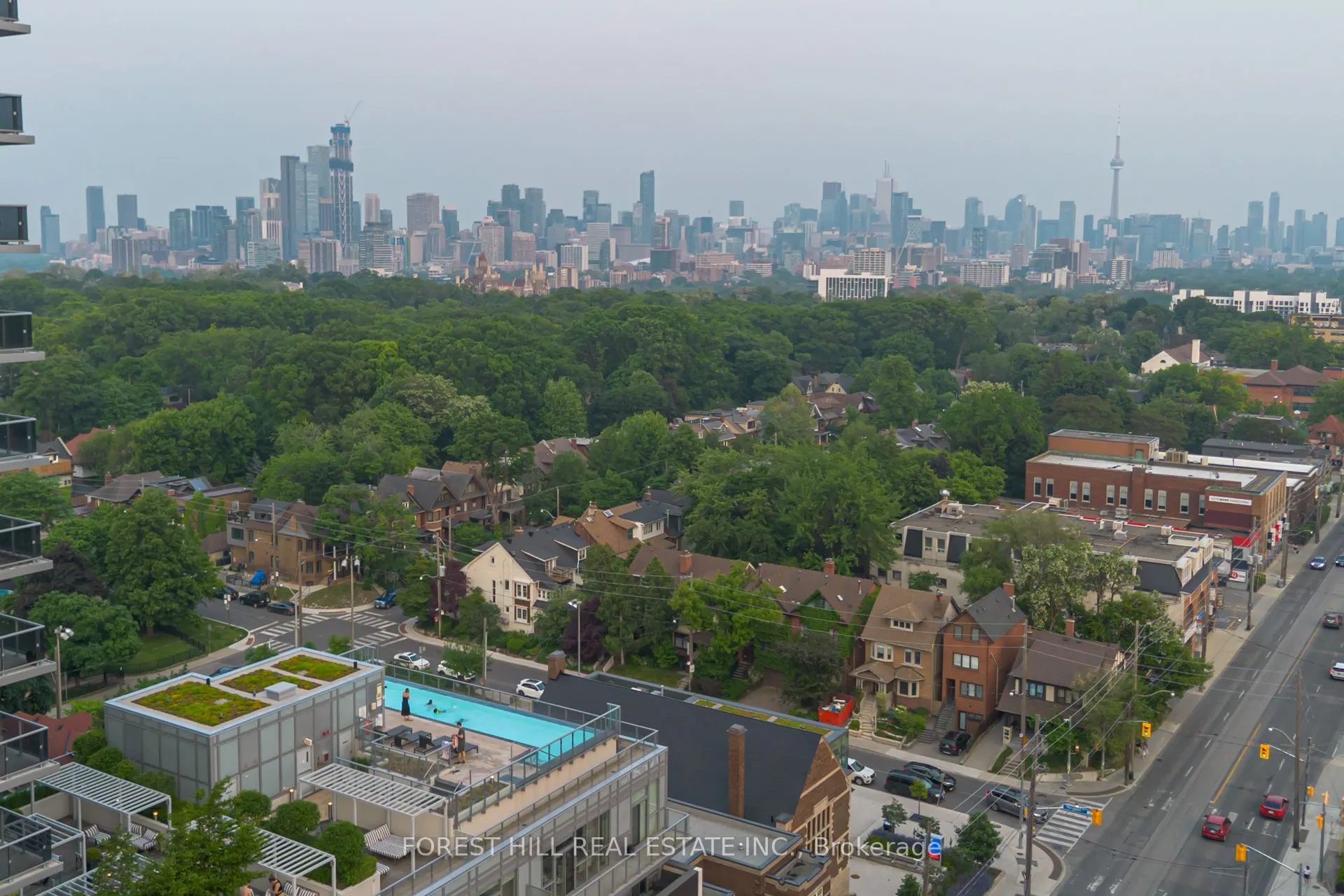 501 St. Clair Avenue W, #602