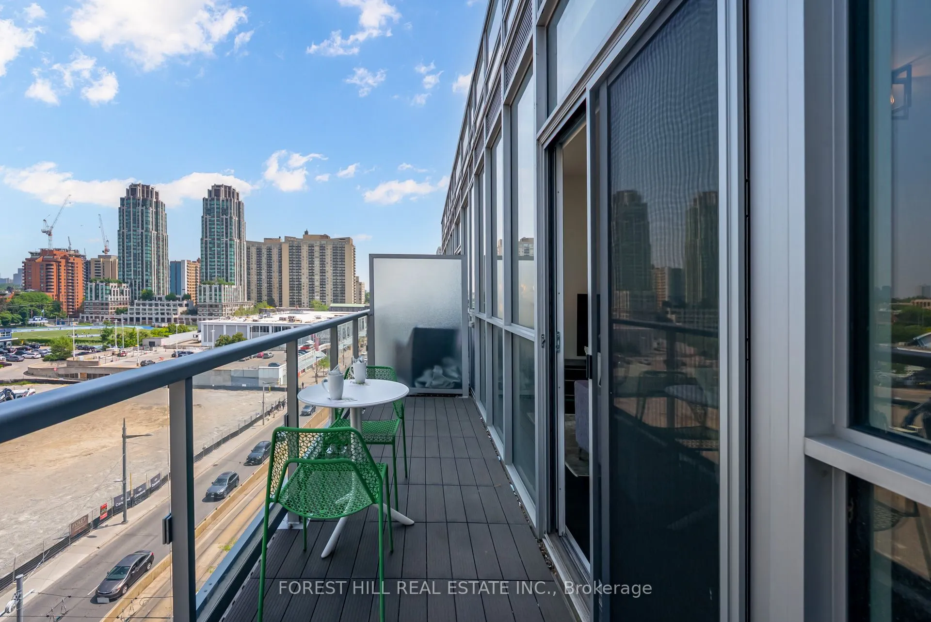 501 St. Clair Avenue W, #602