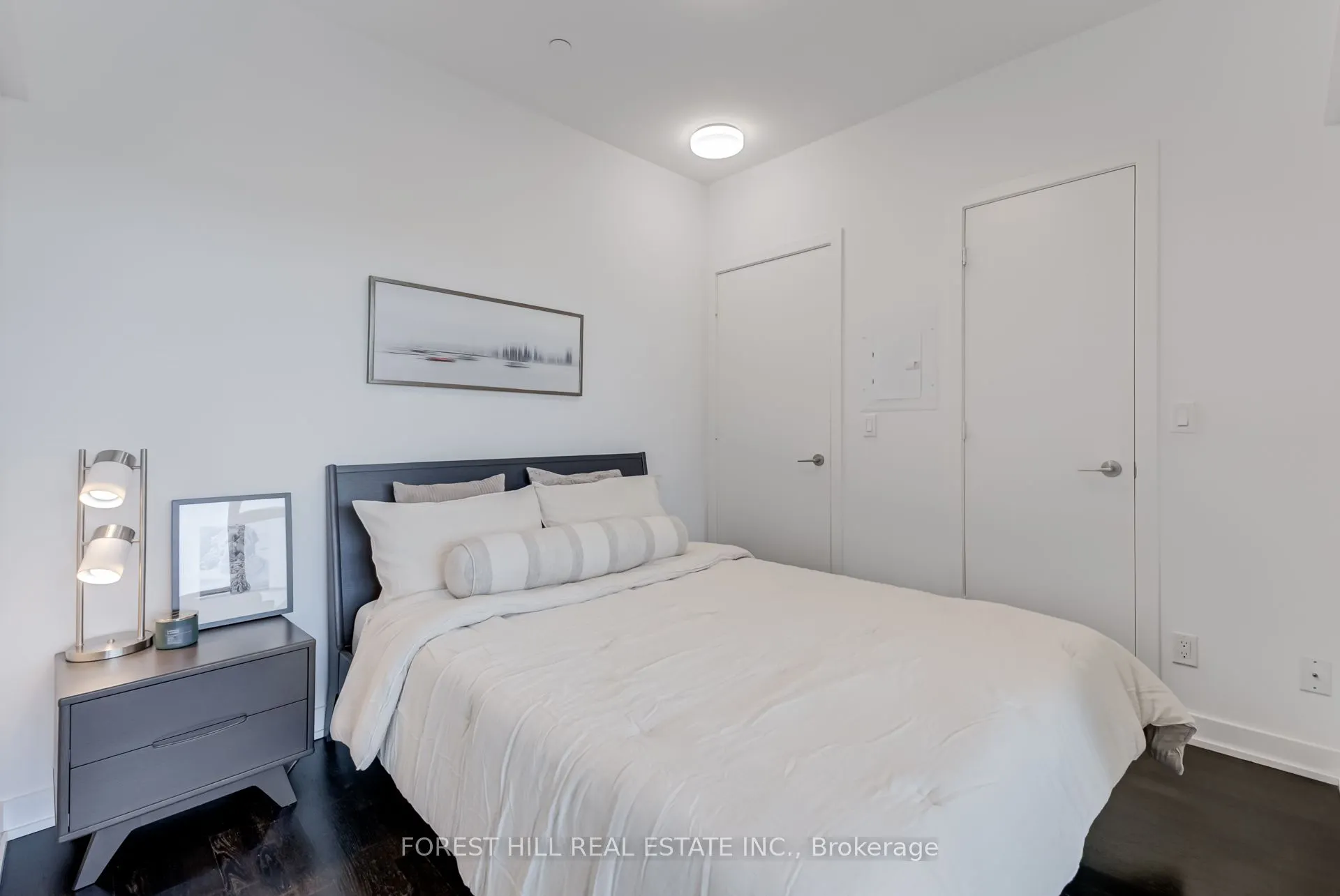 501 St. Clair Avenue W, #602