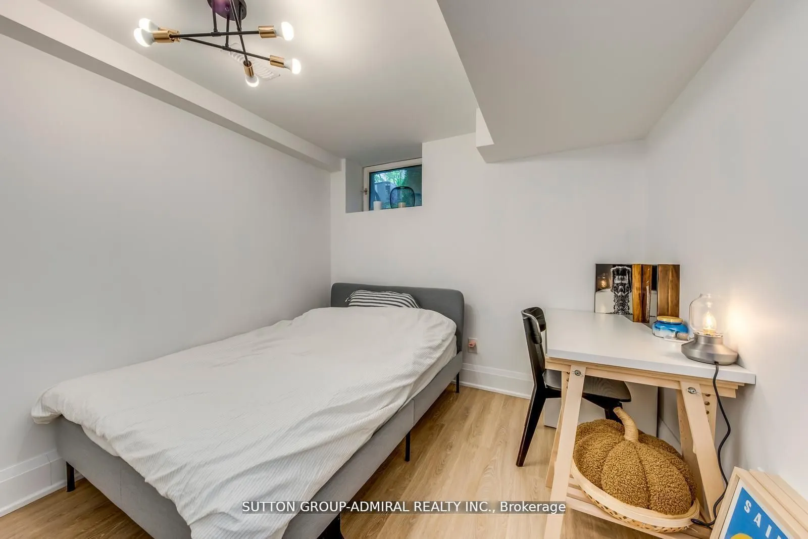 93 Soudan Avenue