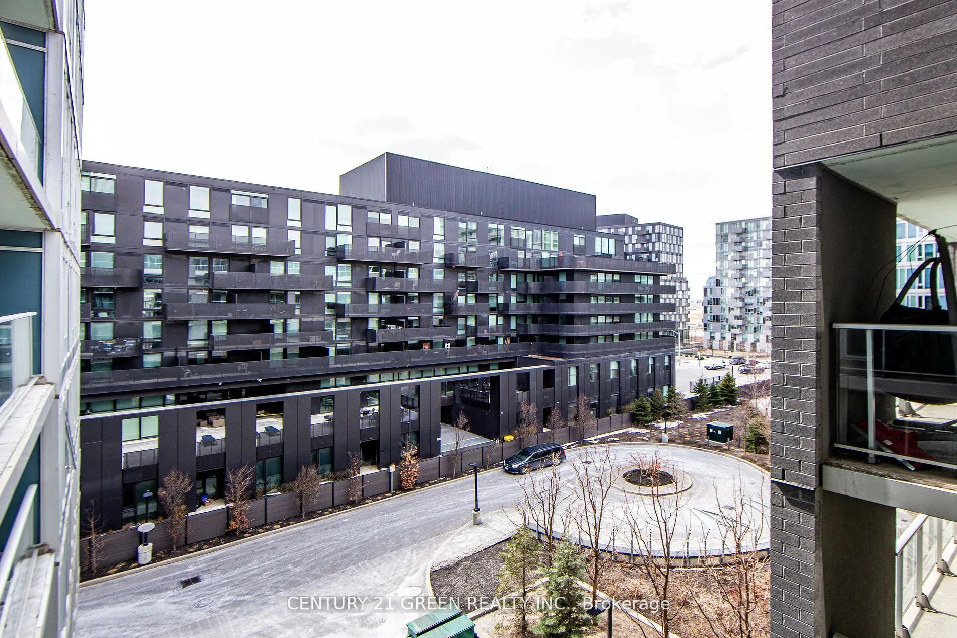 555 Wilson Avenue, #E501