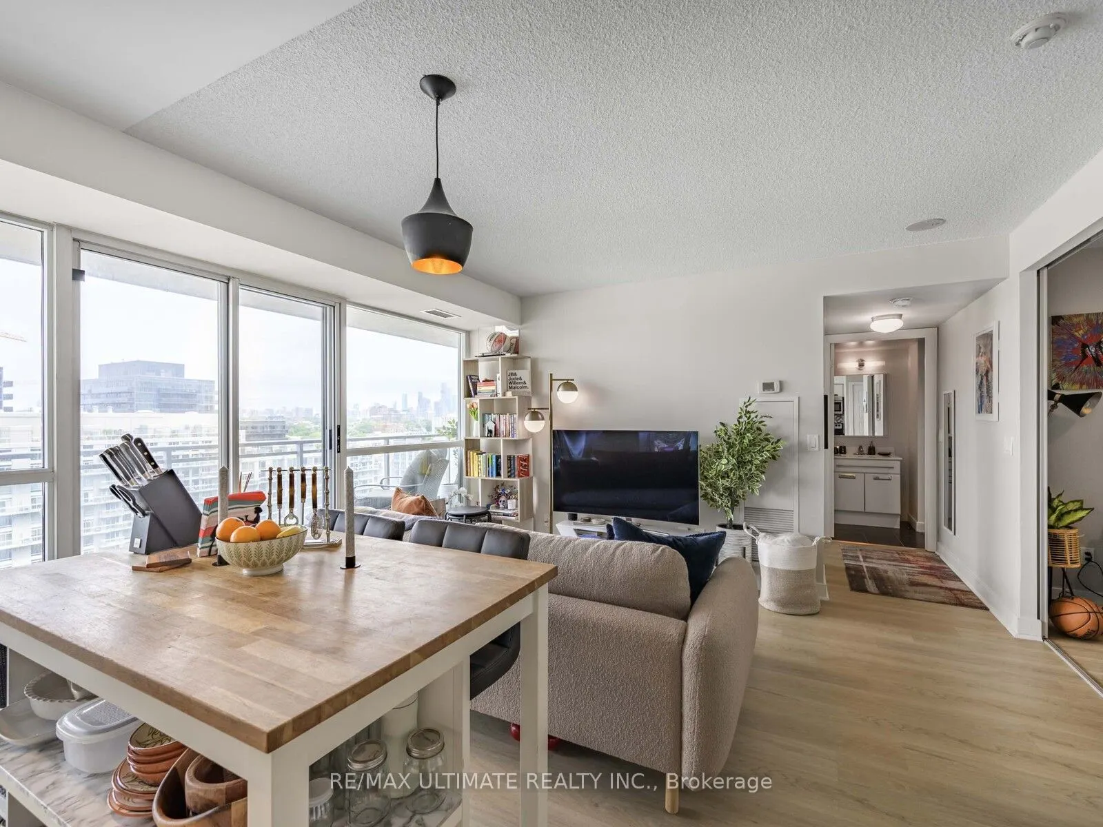 100 Western Battery Road, #1108
