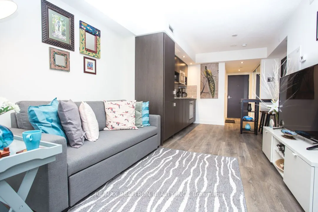 89 Mcgill Street, #2303