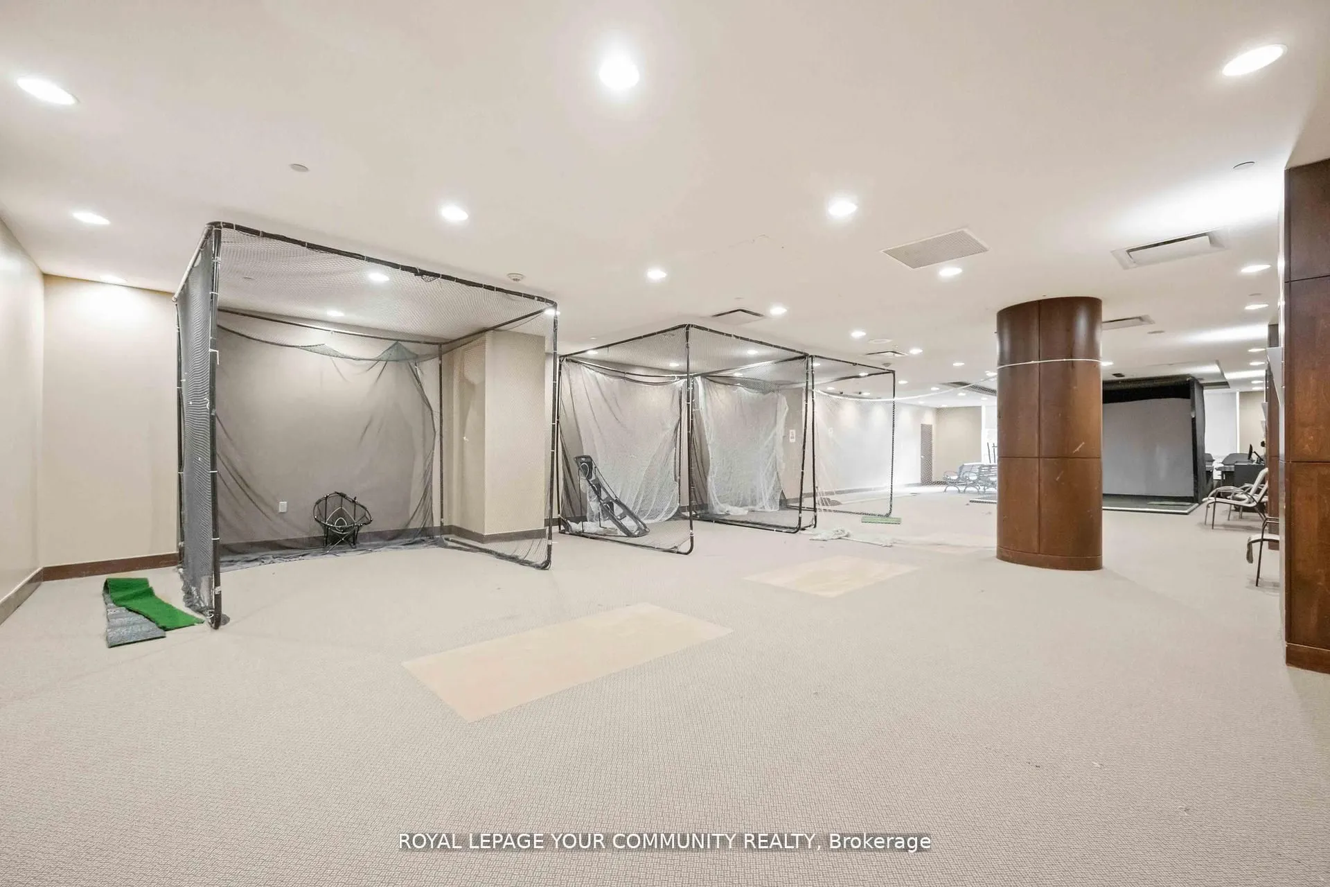 5 Northtown Way, #2213