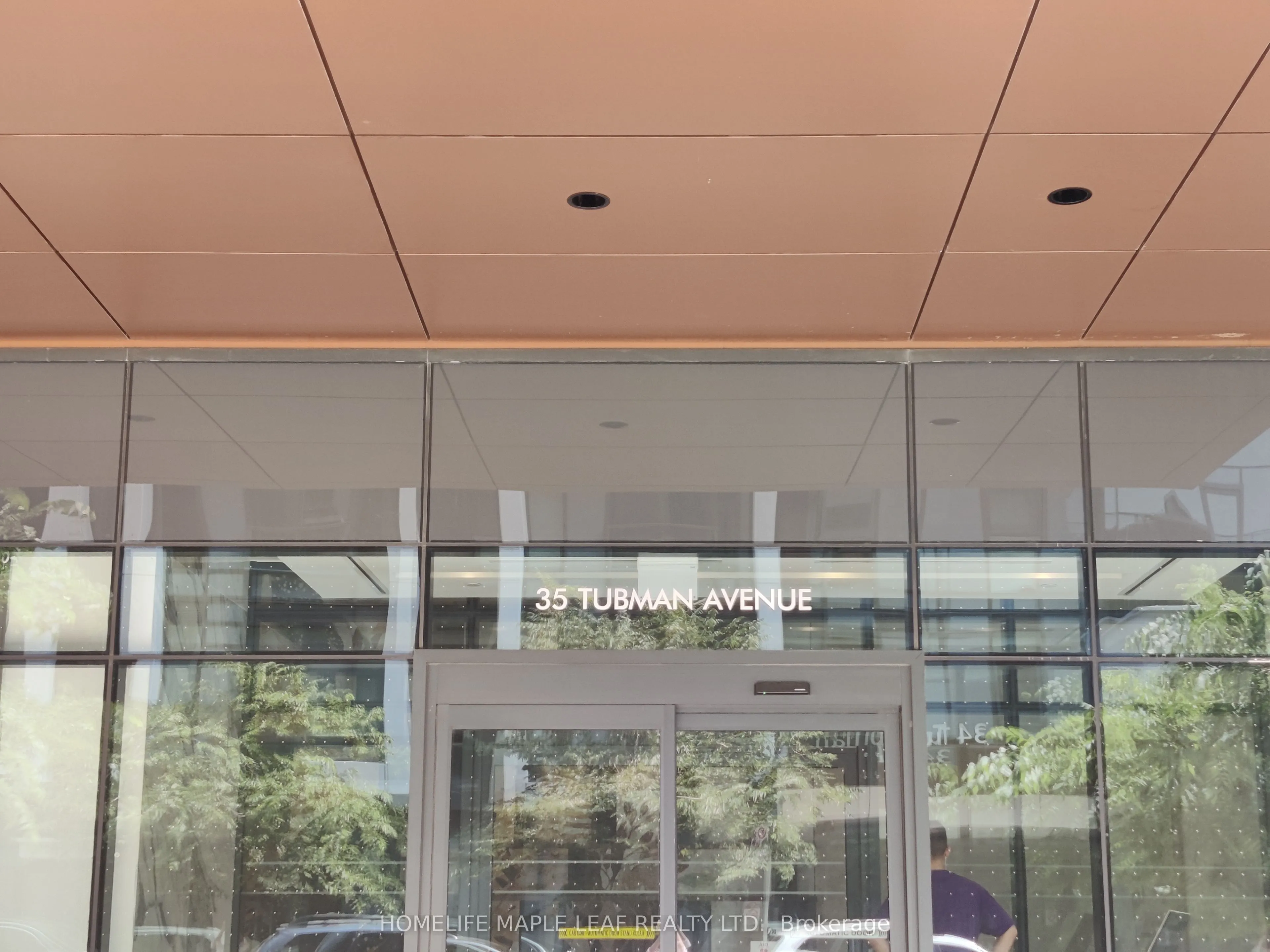 35 Tubman Avenue, #208