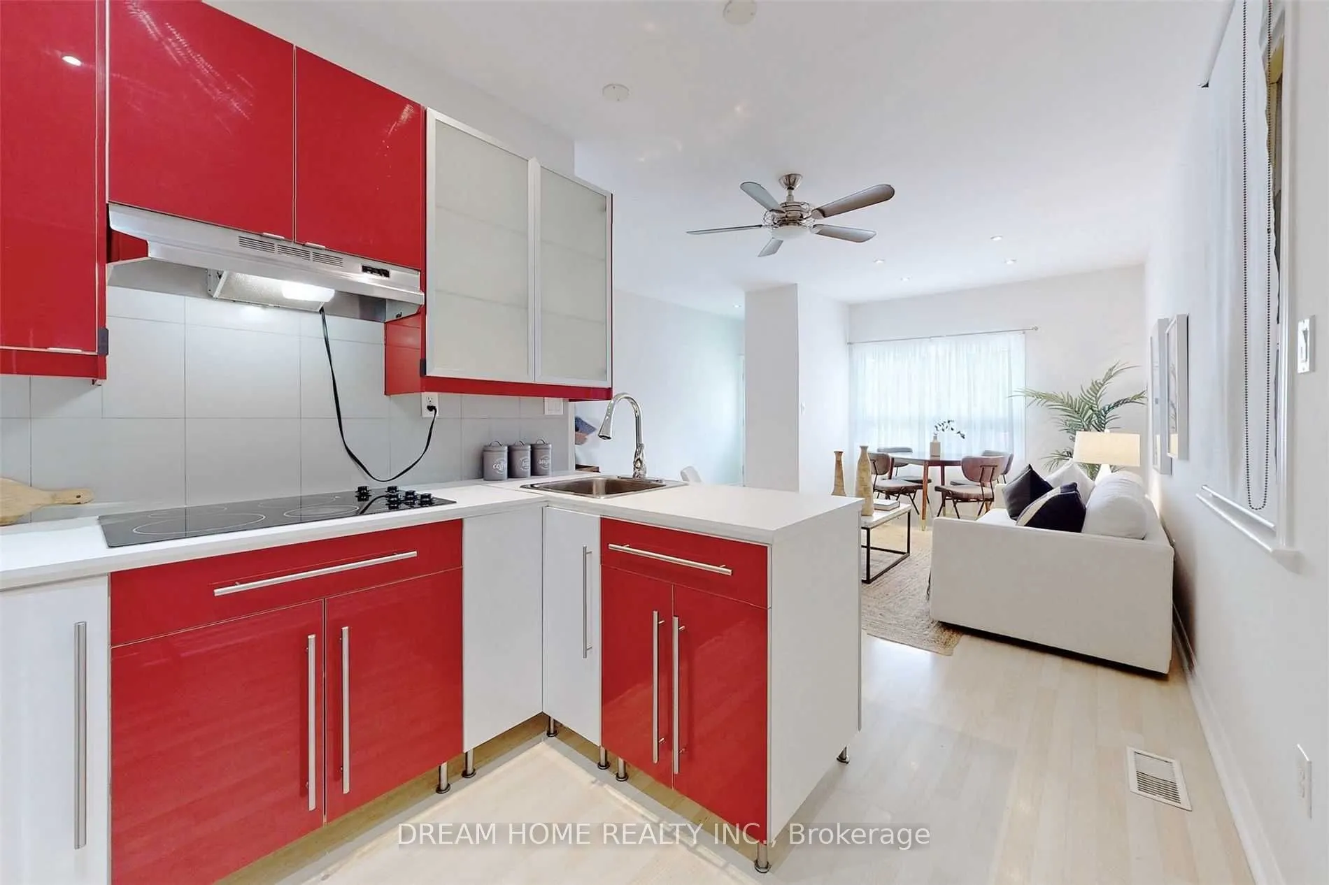 53 Lanark Avenue, #Upper