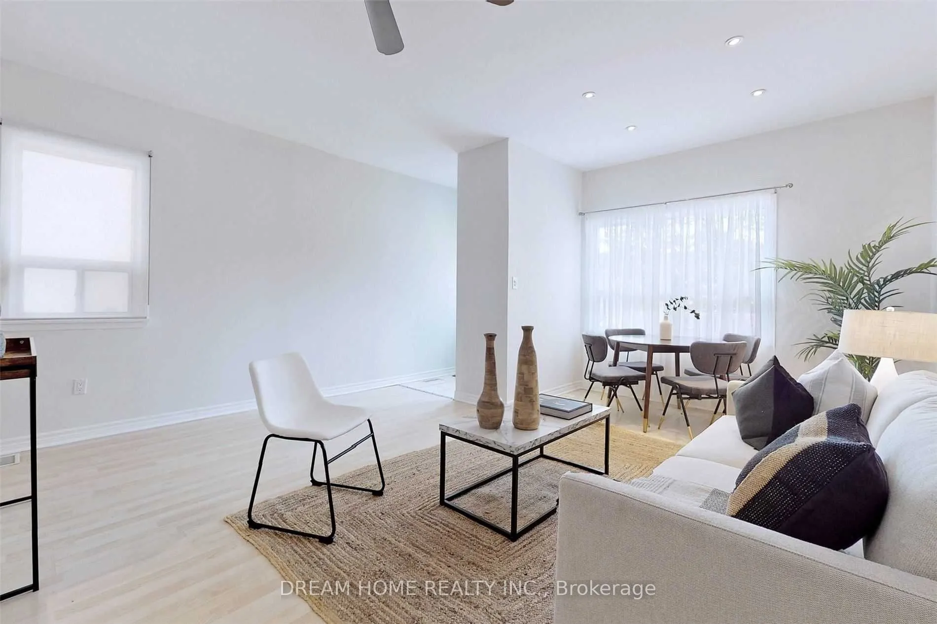 53 Lanark Avenue, #Upper