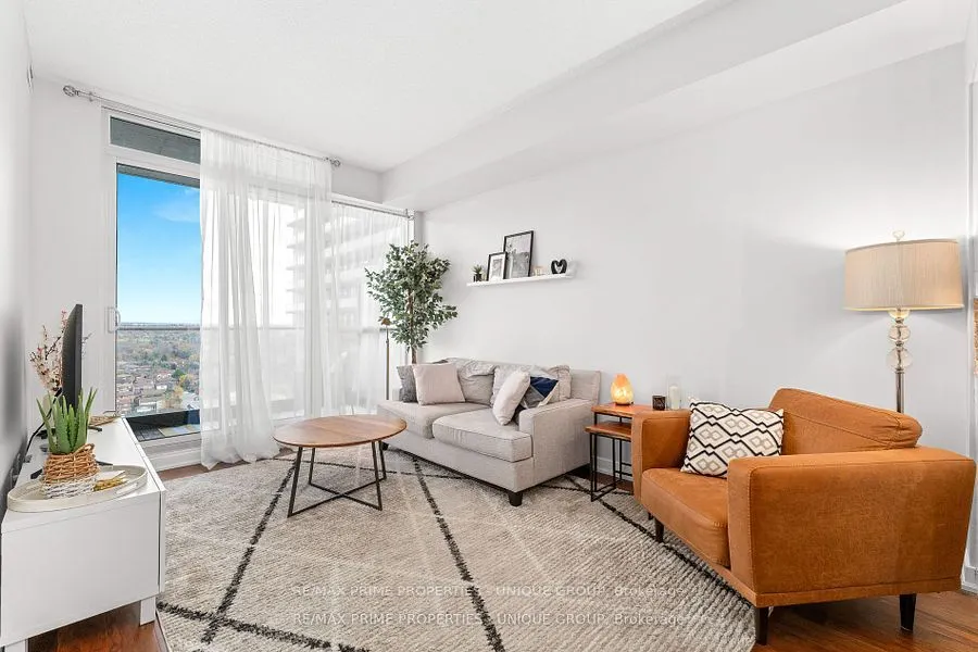 29 Singer Court, #2207