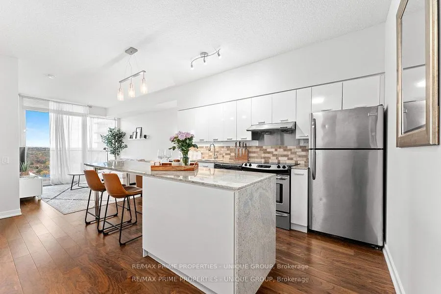29 Singer Court, #2207