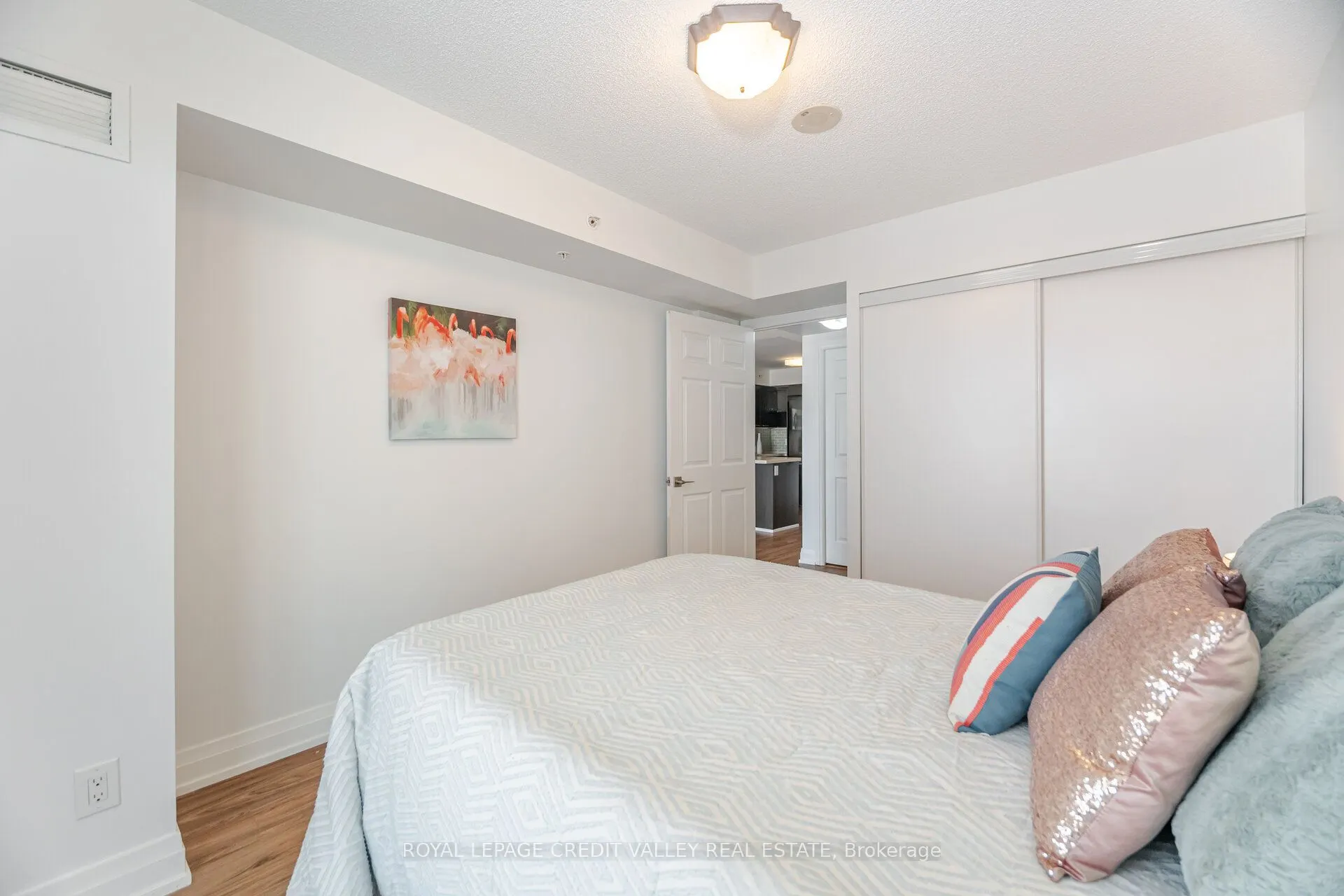 565 Wilson Avenue, #W409
